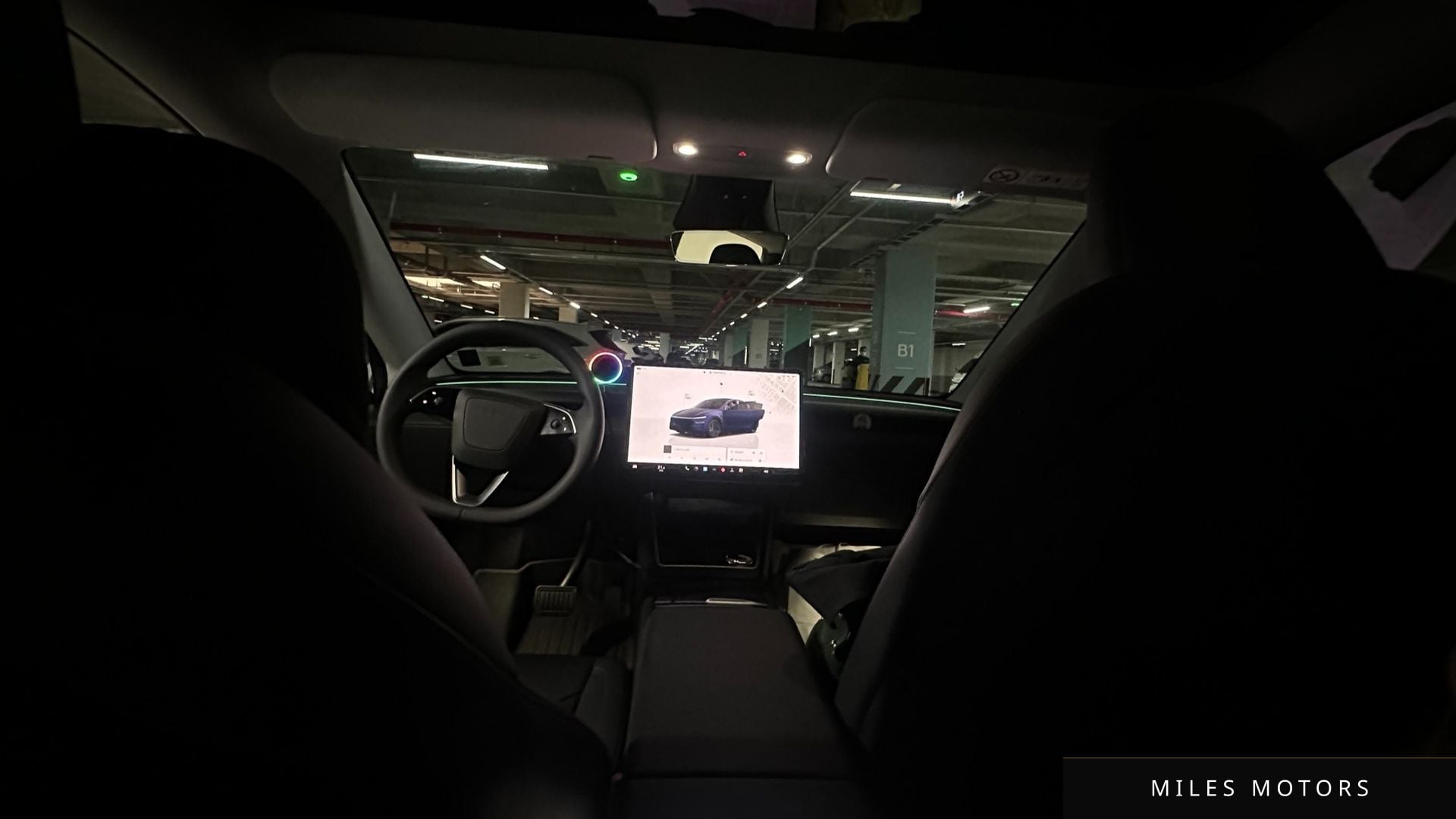 Tesla Model Y 2025 — миниатюра 11
