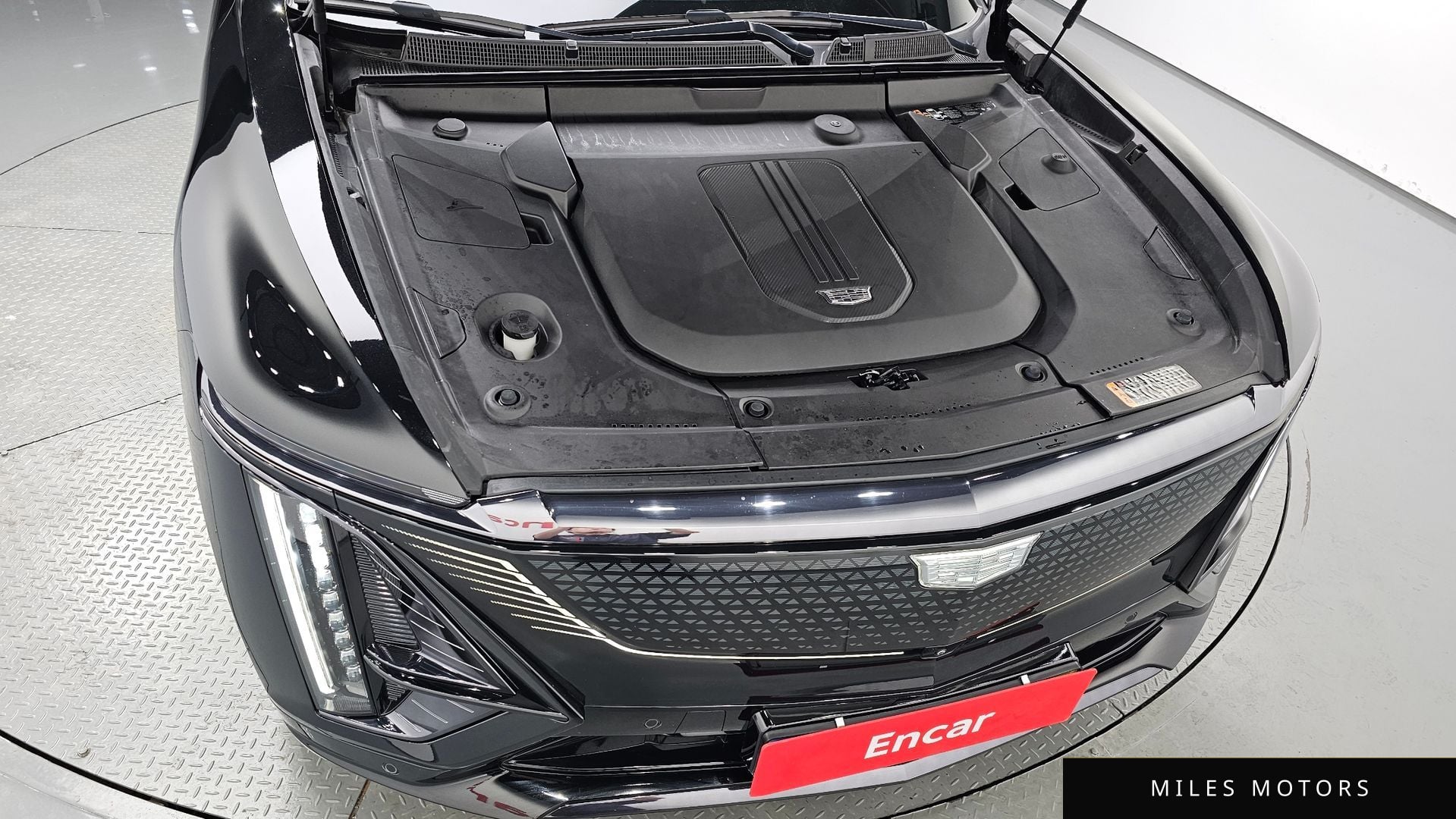 Cadillac 리릭 2024 — миниатюра 5