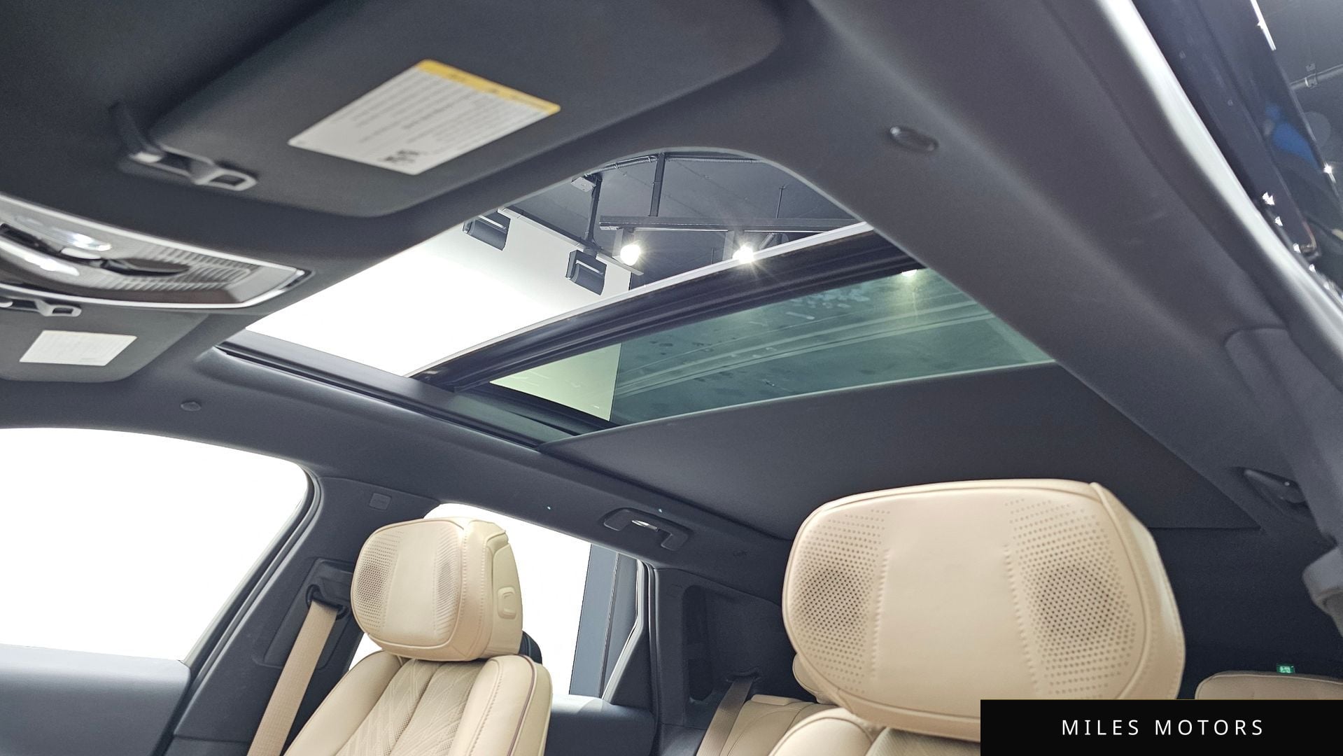 Cadillac 리릭 2024 — миниатюра 30