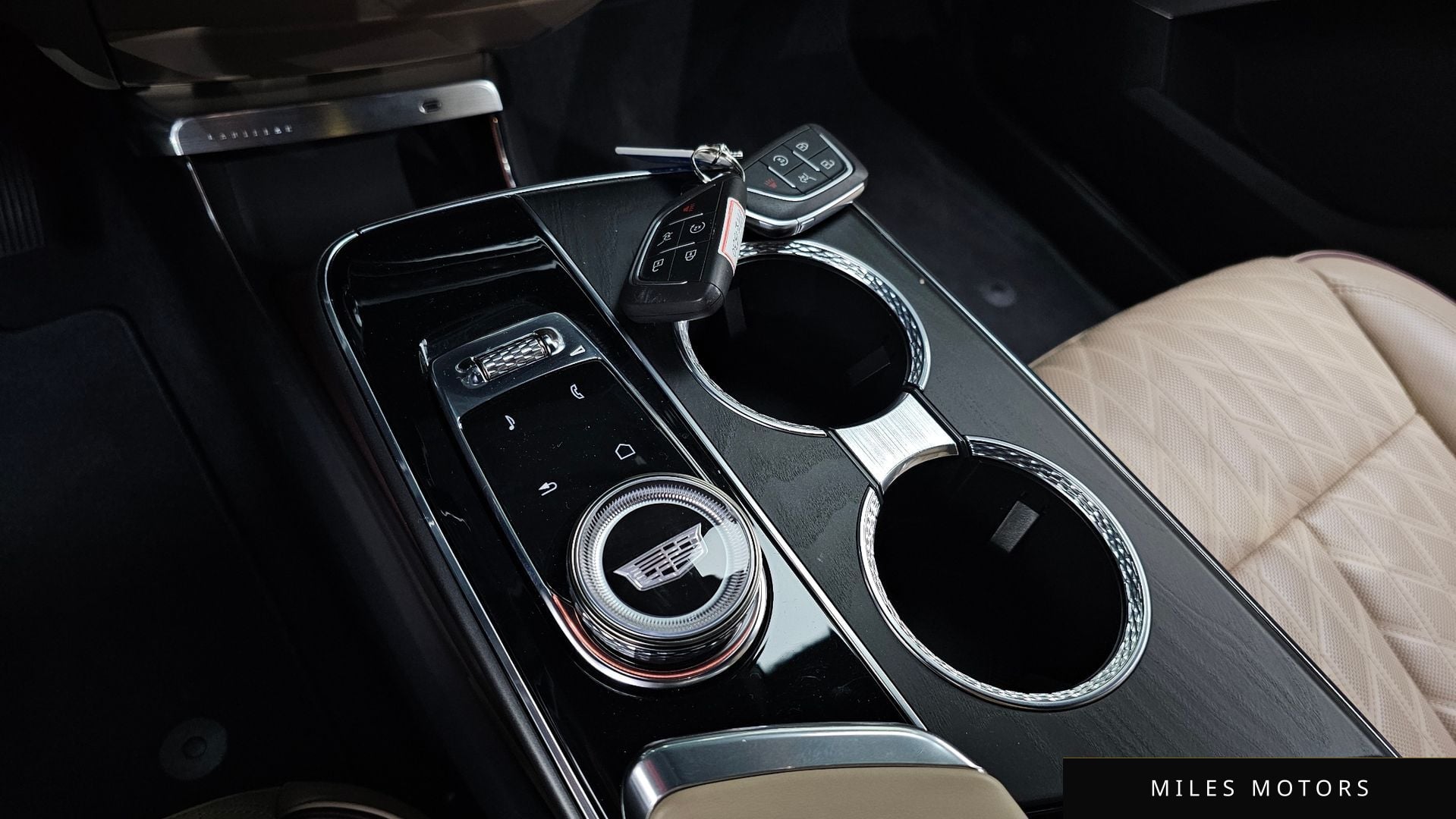 Cadillac 리릭 2024 — миниатюра 33