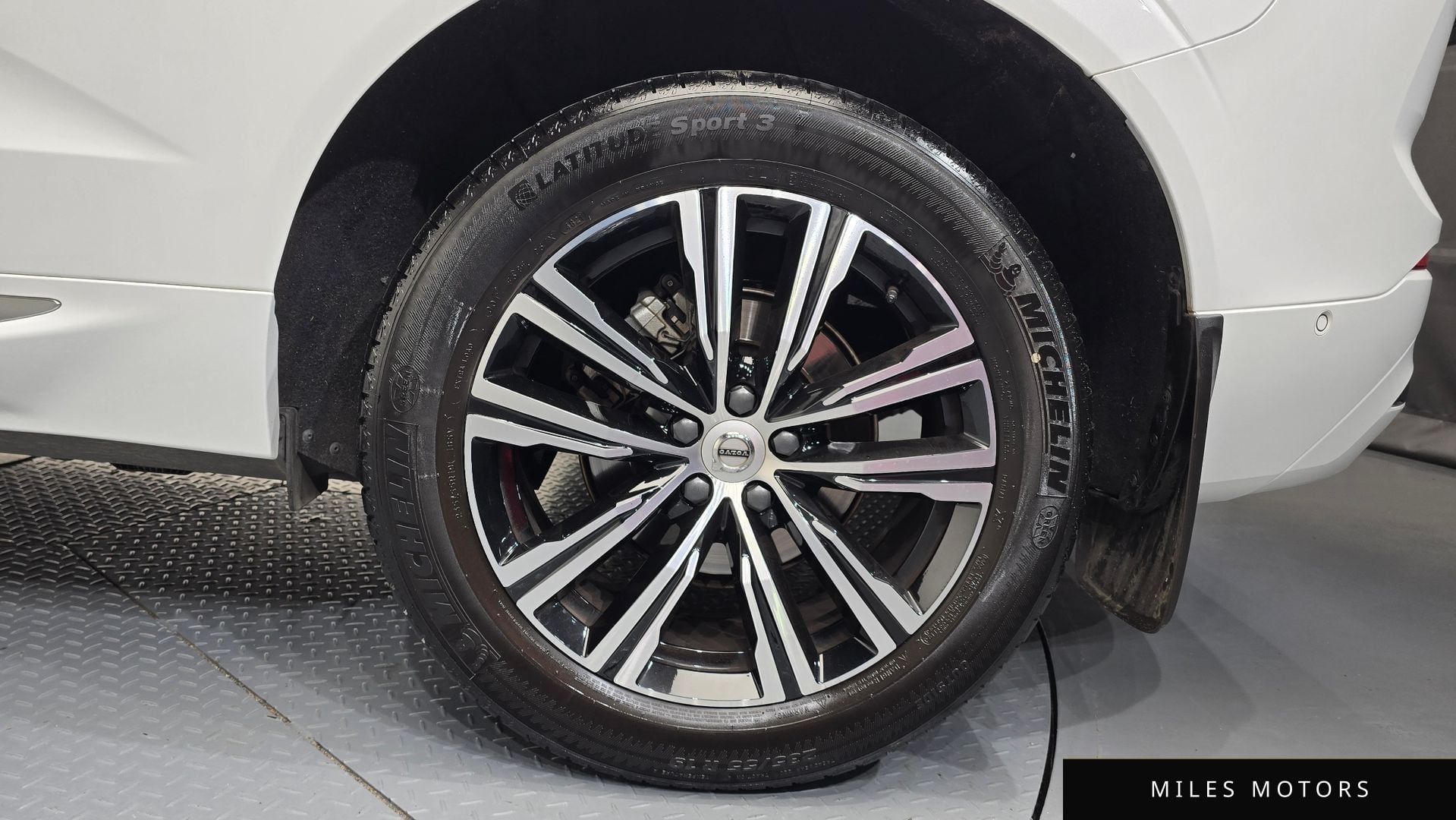 Volvo XC60 2022 — миниатюра 7