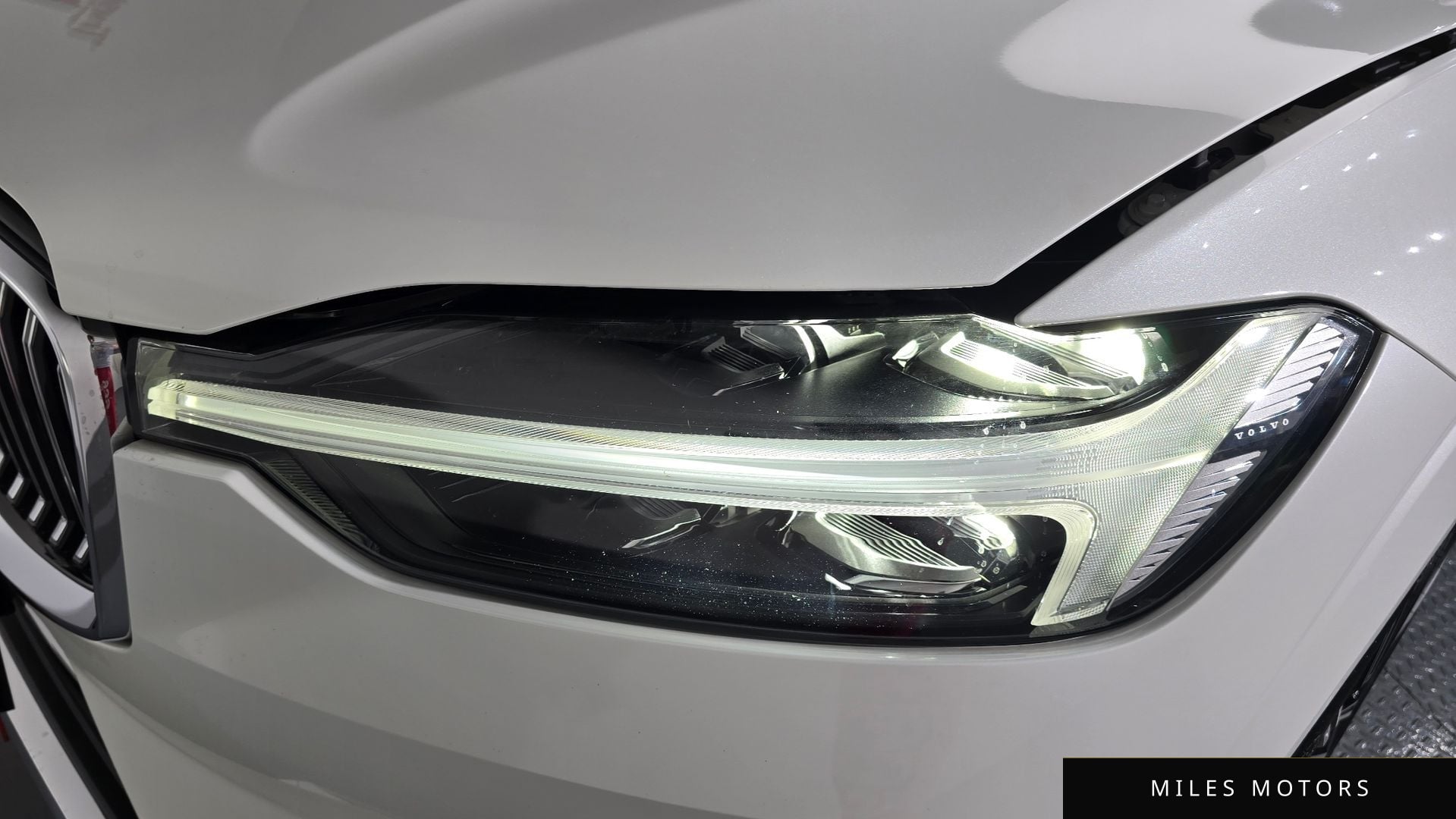Volvo XC60 2022 — миниатюра 8