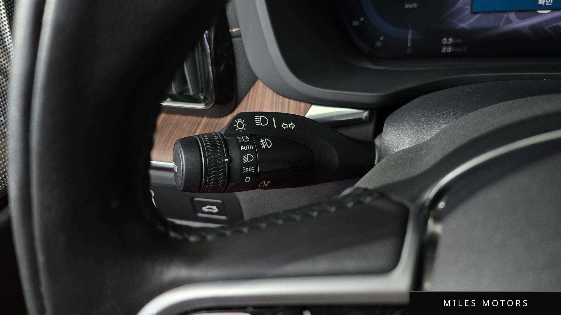 Volvo XC60 2022 — миниатюра 30
