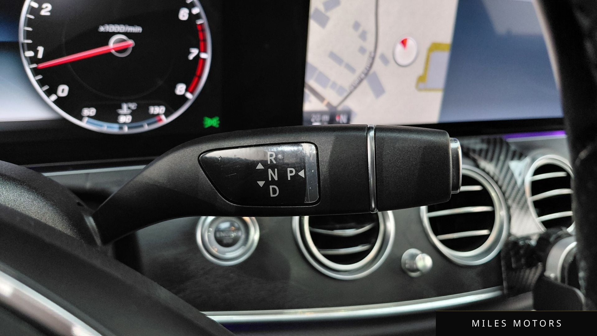 Mercedes-Benz E-Class W213 2017 — миниатюра 11