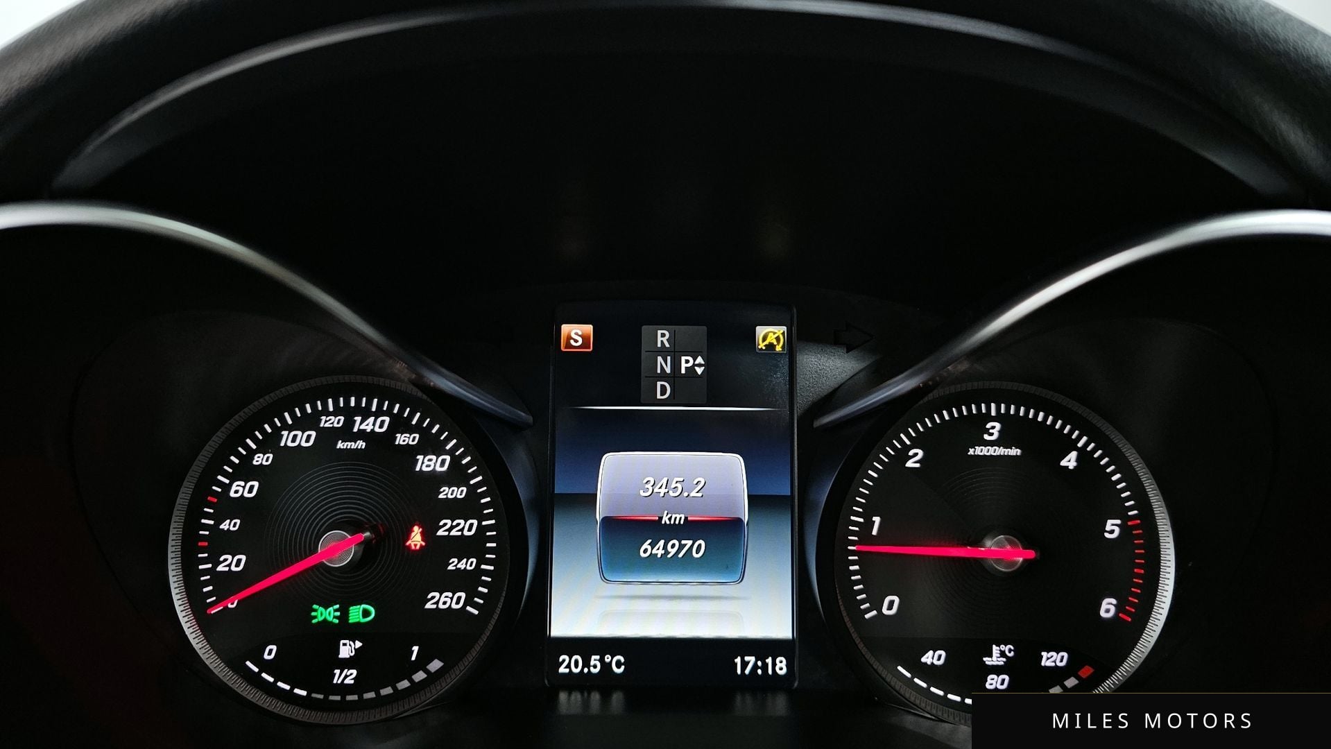 Mercedes-Benz C-Class W205 2016 — миниатюра 8