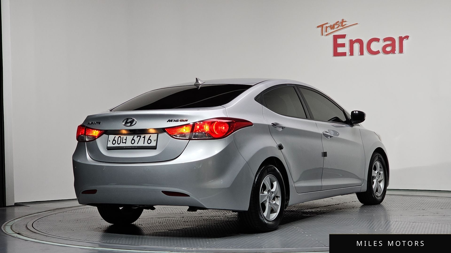 Hyundai AVANTE 2012 — миниатюра 2