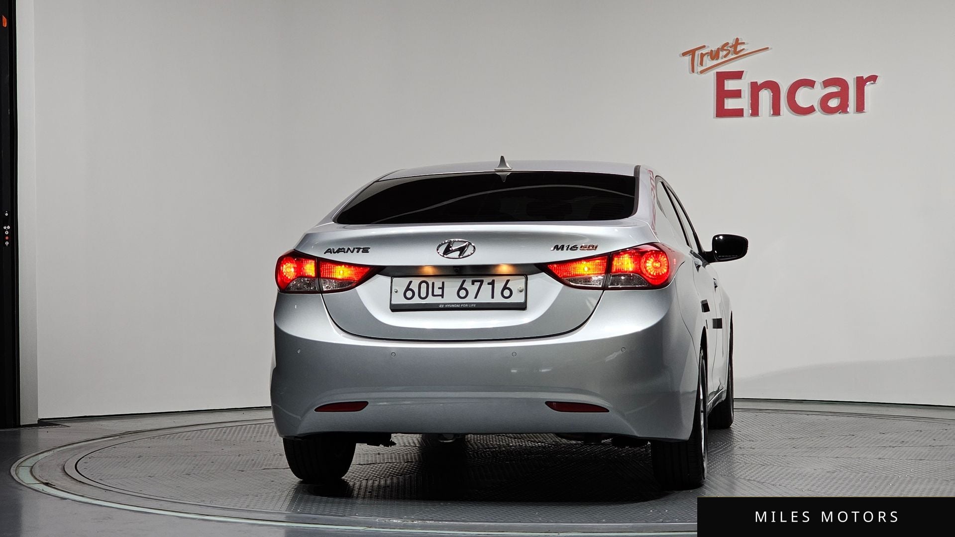 Hyundai AVANTE 2012 — миниатюра 4