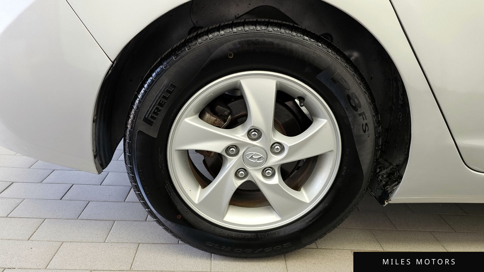 Hyundai AVANTE 2012 — миниатюра 5