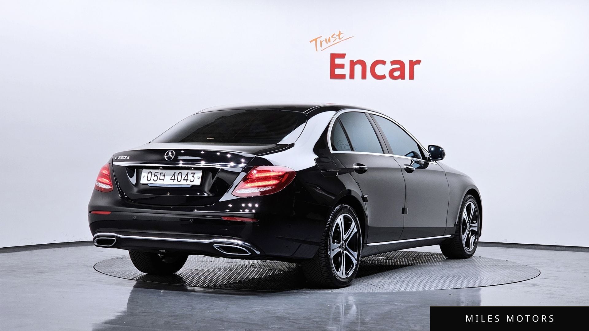 Mercedes-Benz E-Class W213 2019 — миниатюра 2
