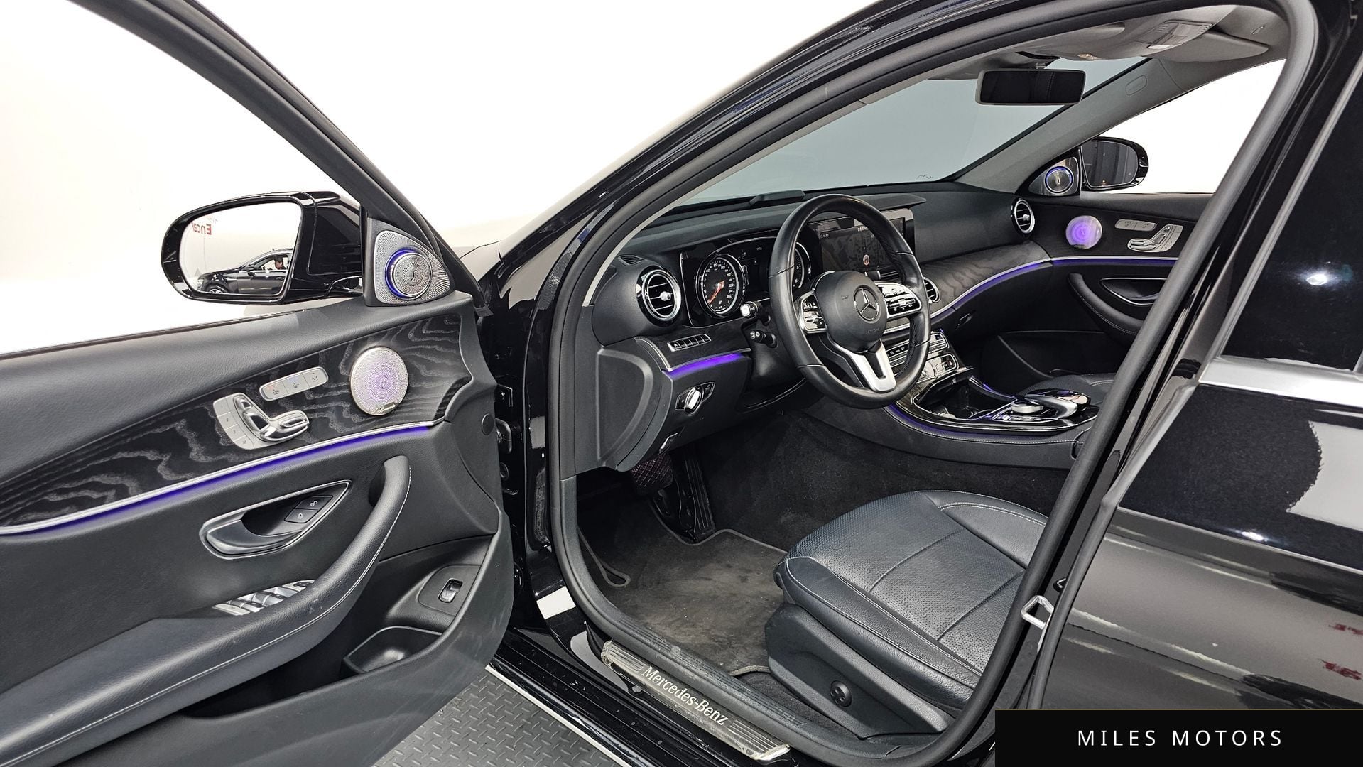 Mercedes-Benz E-Class W213 2019 — миниатюра 13