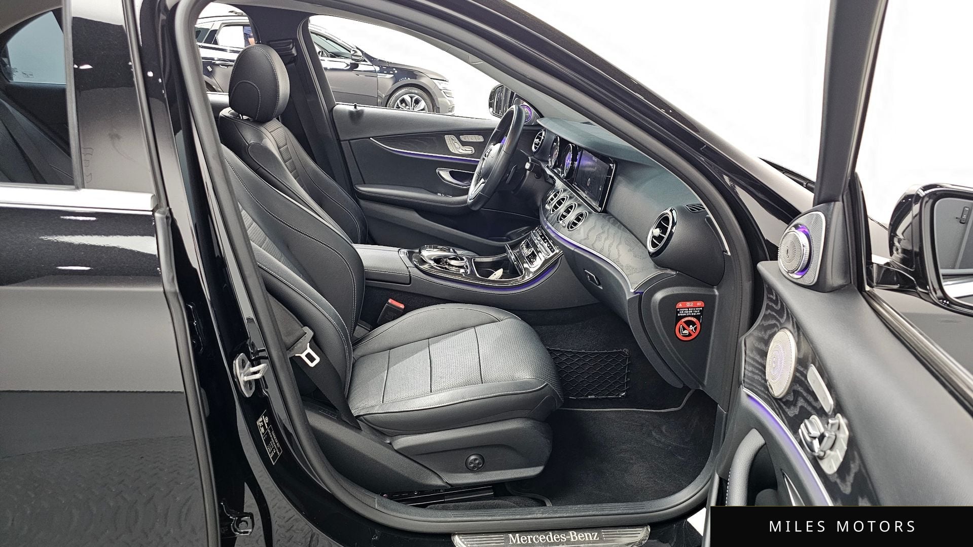 Mercedes-Benz E-Class W213 2019 — миниатюра 17