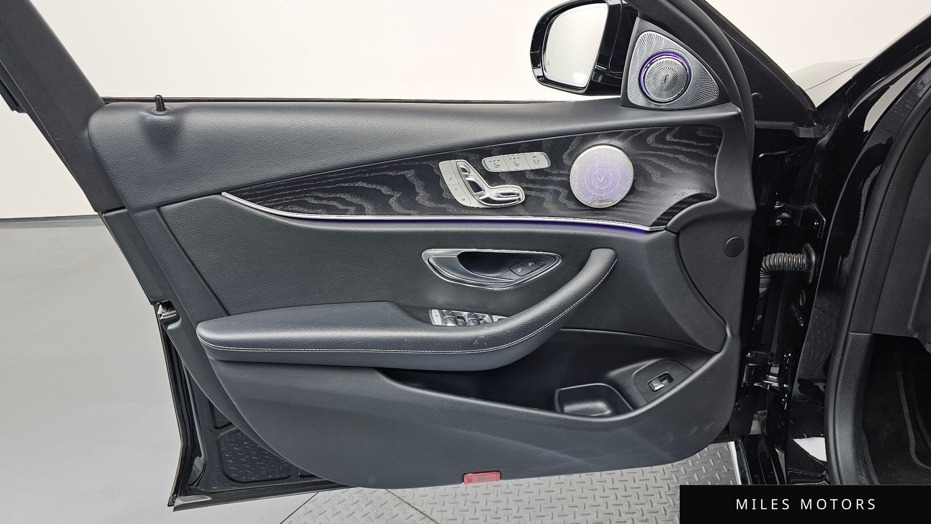 Mercedes-Benz E-Class W213 2019 — миниатюра 14