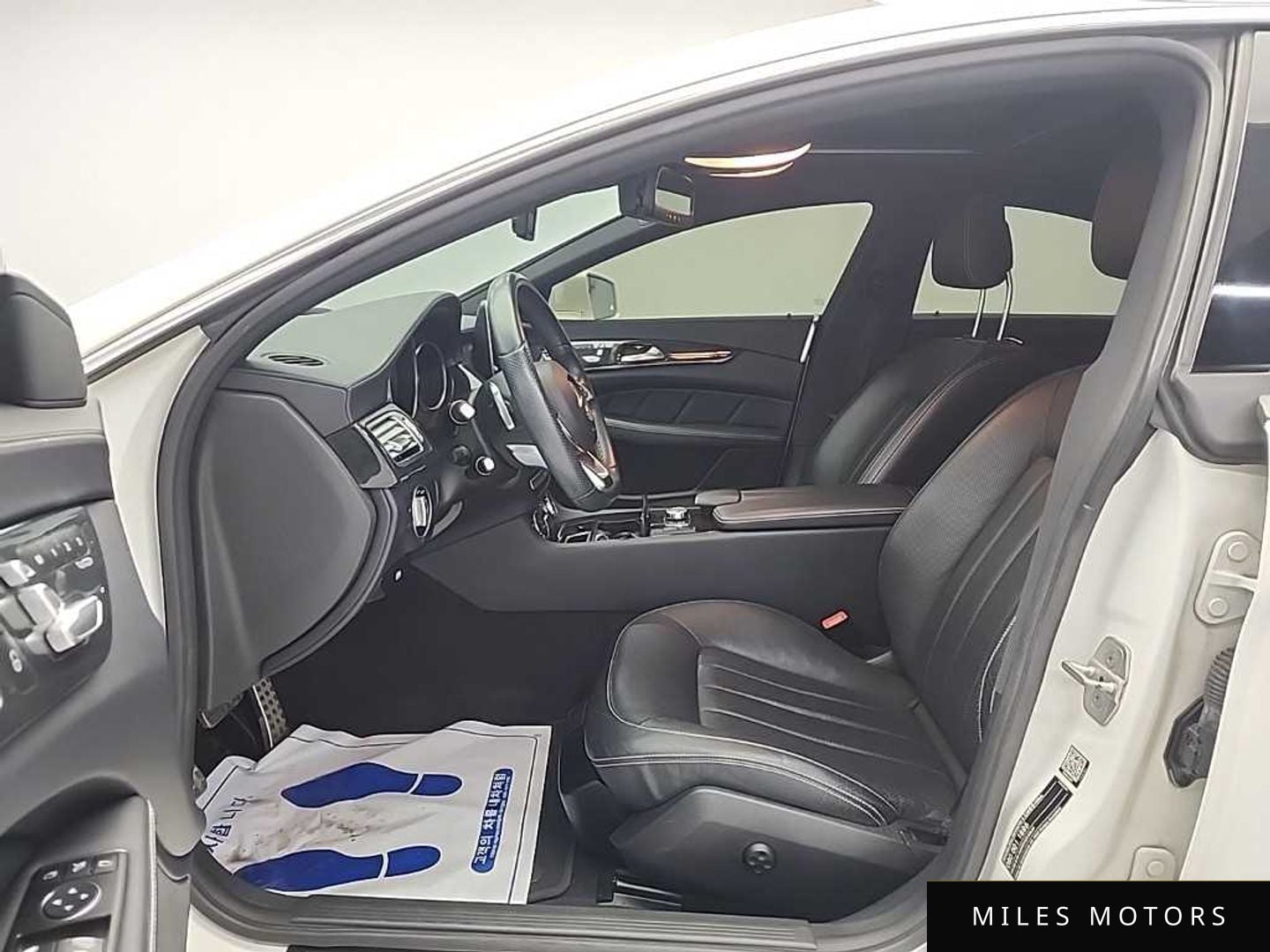 Mercedes-Benz CLS-Class W218 2015 — миниатюра 11