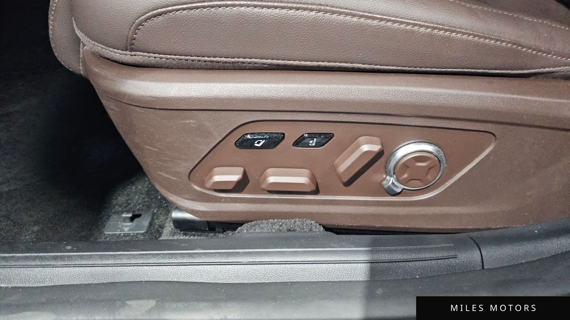 Hyundai 그랜저 (GN7) 2023 — миниатюра 31