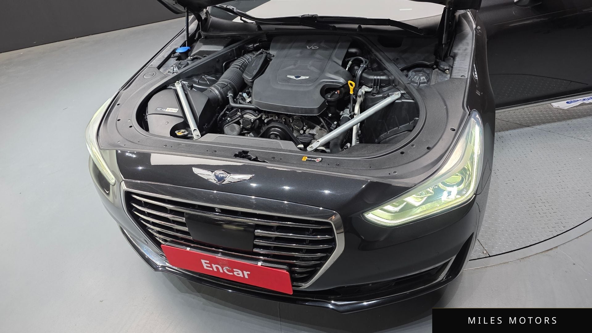 Genesis EQ900 2018 — миниатюра 6
