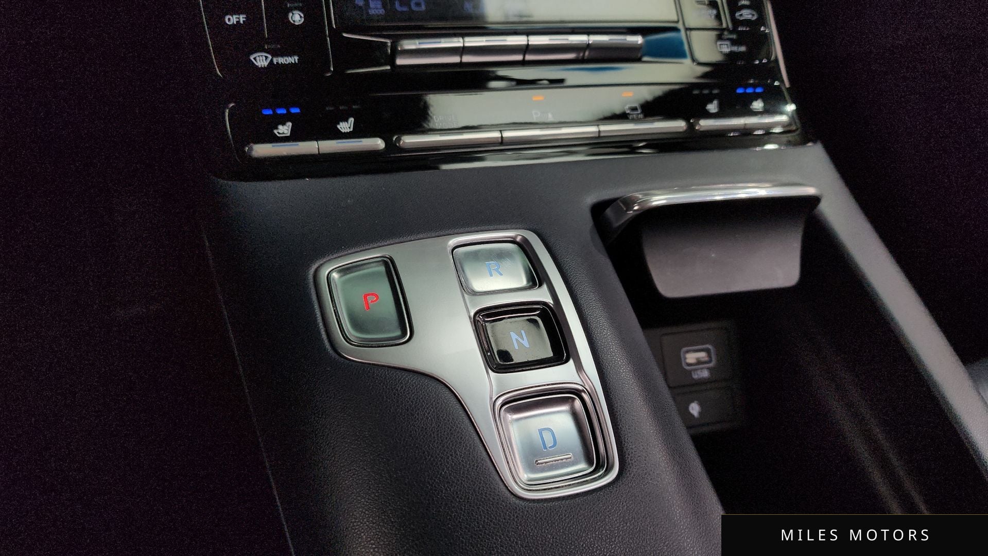 Hyundai 뉴 그랜저 IG 하이브리드 2021 — миниатюра 12