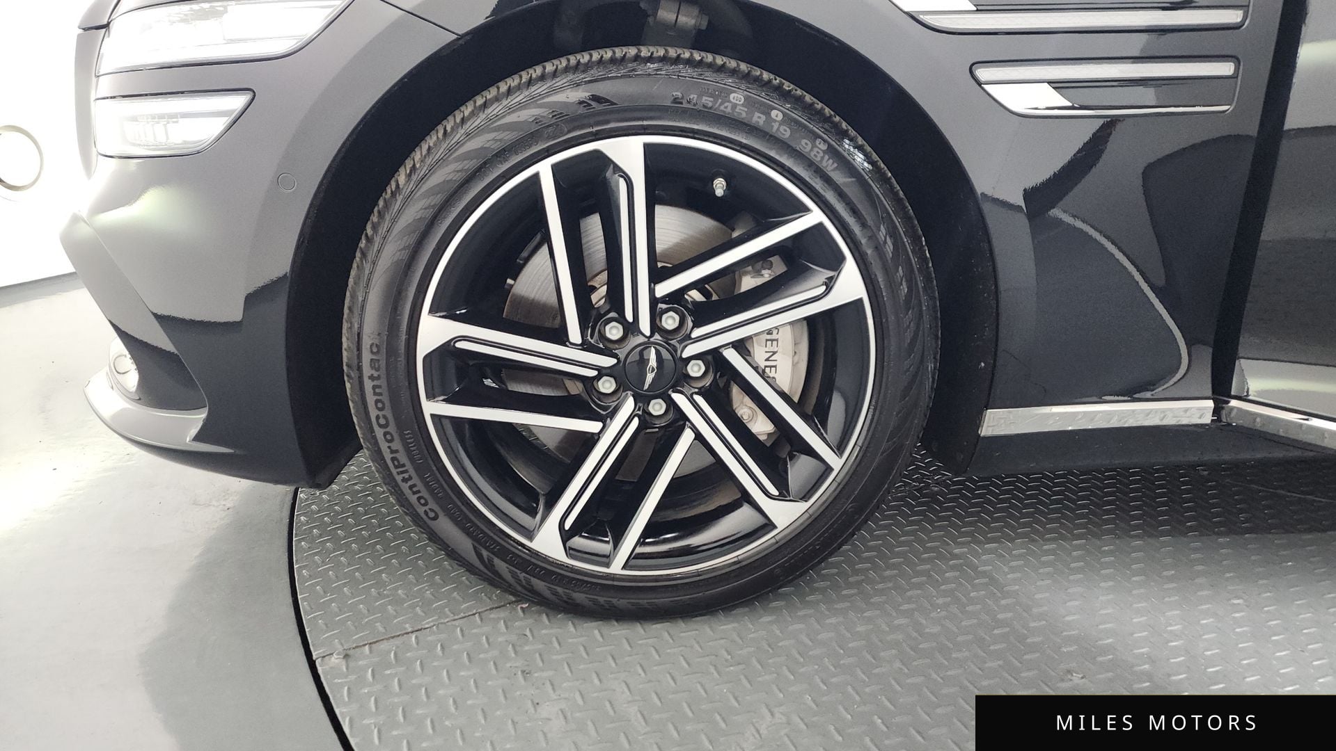 Genesis G80 (RG3) 2025 — миниатюра 5