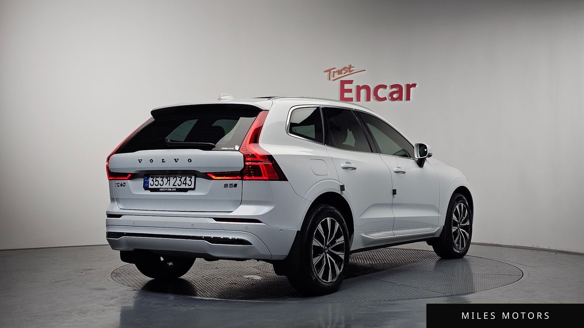 Volvo XC60 2025 — миниатюра 2