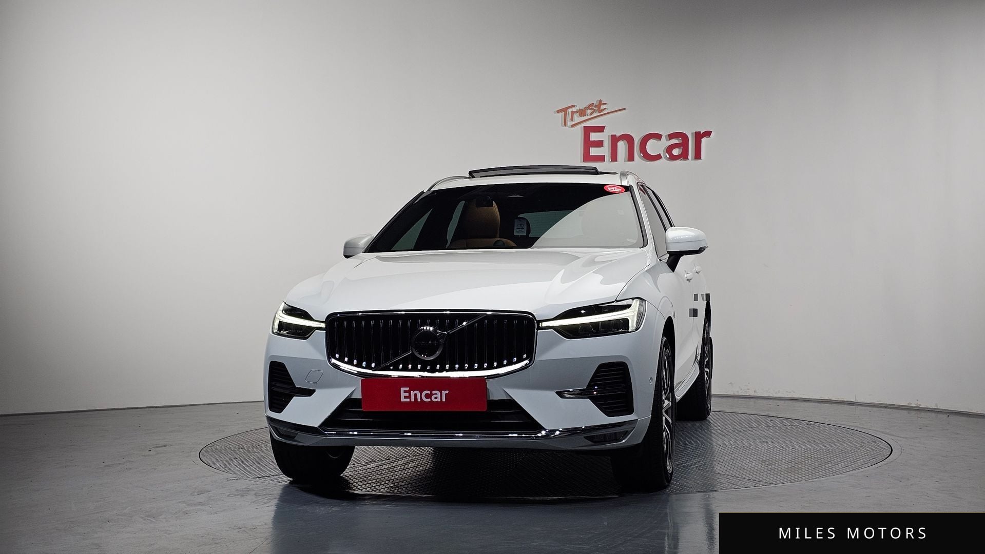 Volvo XC60 2025 — миниатюра 3
