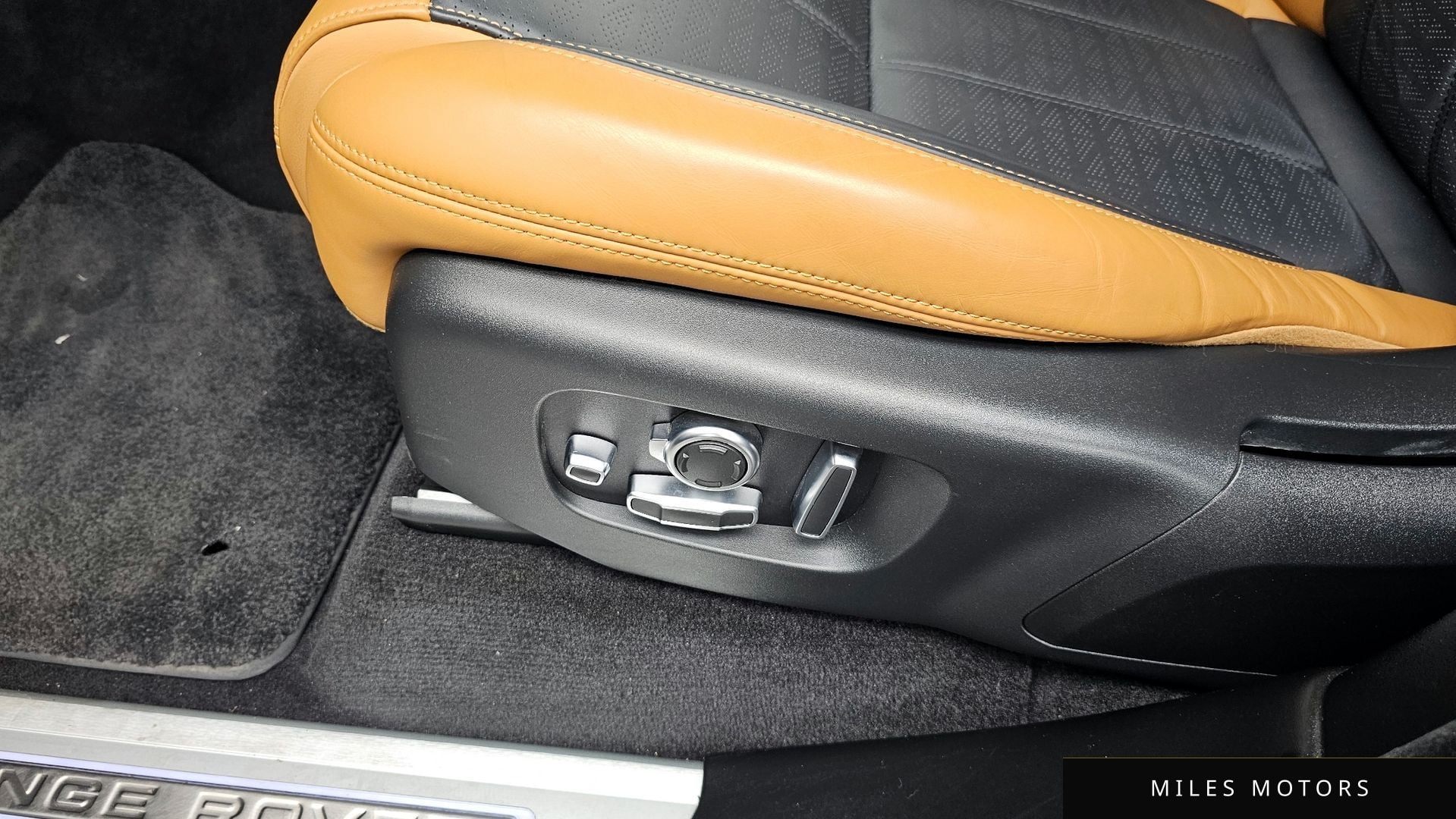 Land Rover Range Rover Sport 2021 — миниатюра 32