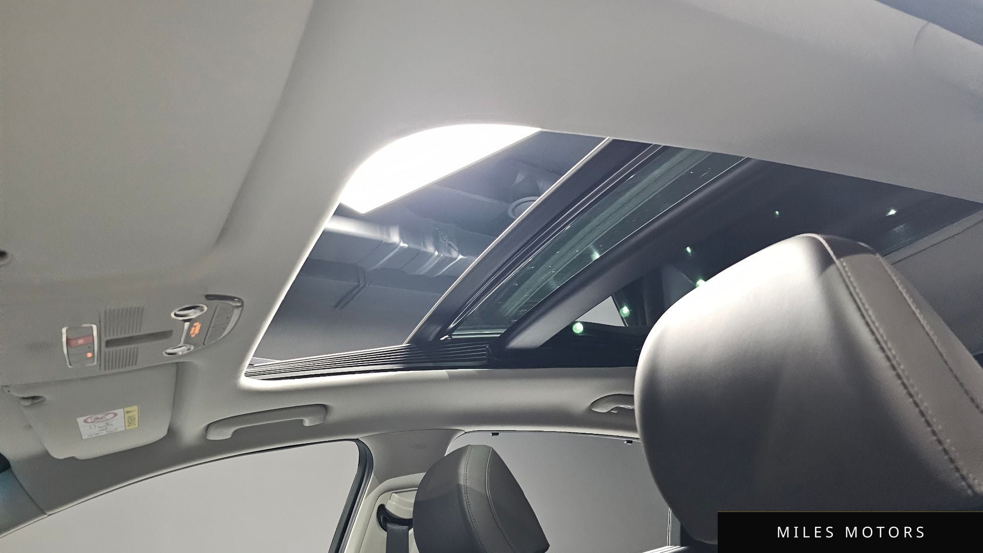Hyundai 뉴 그랜저 IG 2022 — миниатюра 25