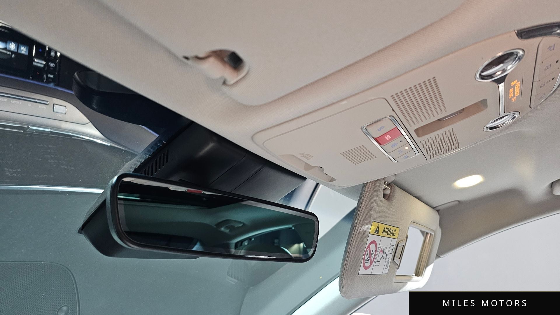 Hyundai 뉴 그랜저 IG 2022 — миниатюра 32