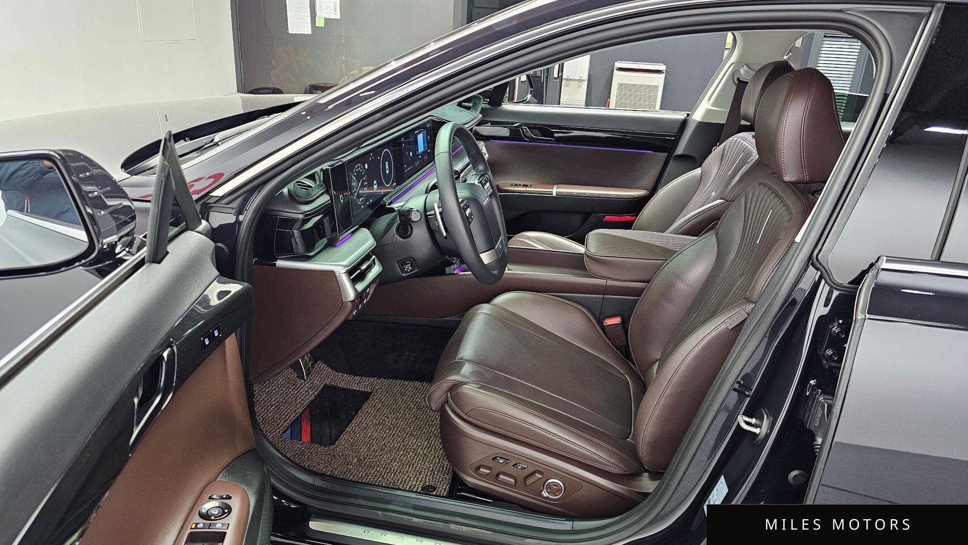 Hyundai 그랜저 하이브리드 (GN7) 2023 — миниатюра 13