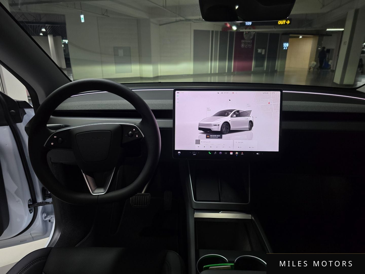 Tesla Model Y 2025 — миниатюра 7