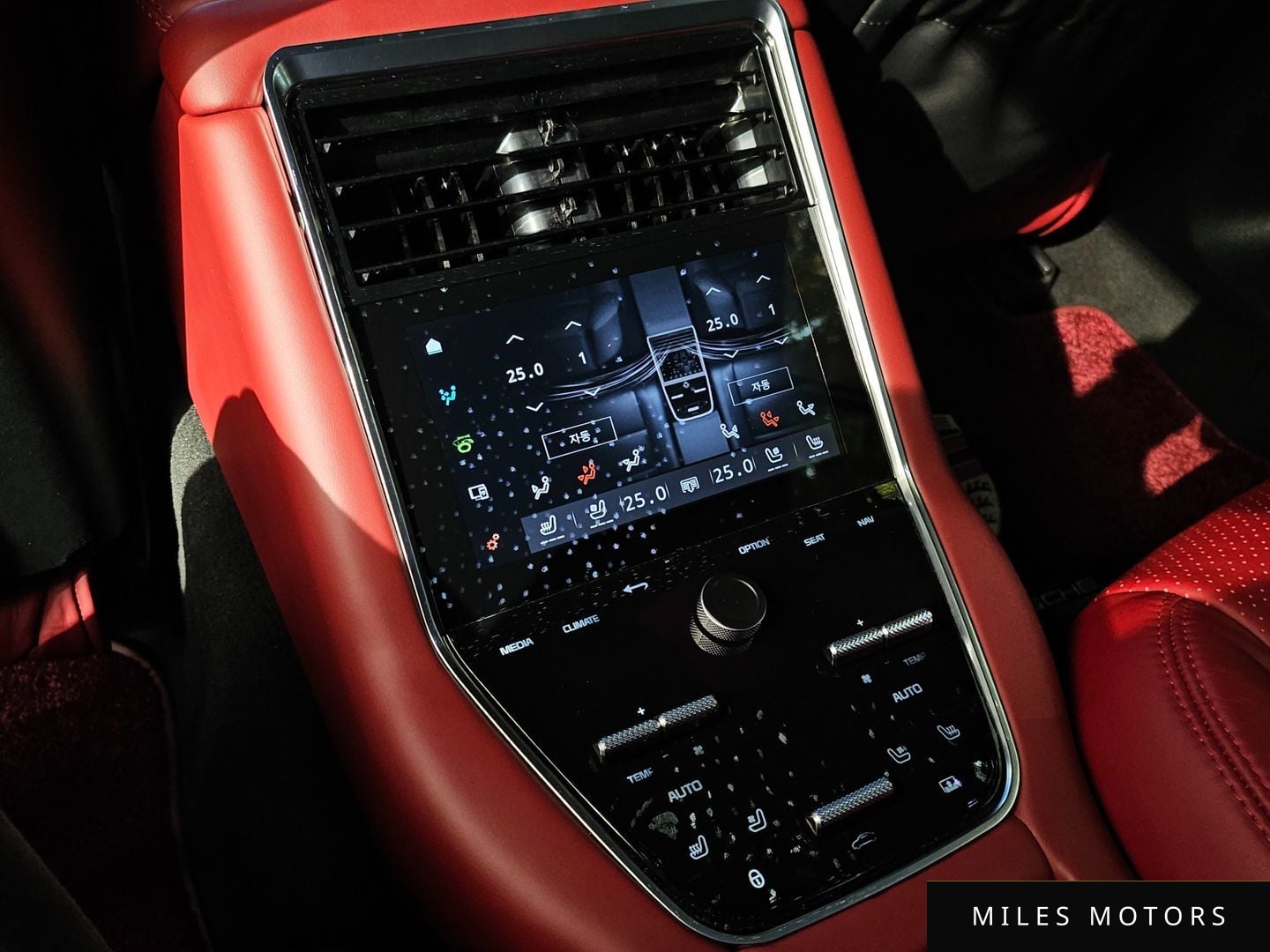 Porsche 파나메라 2013 — миниатюра 18