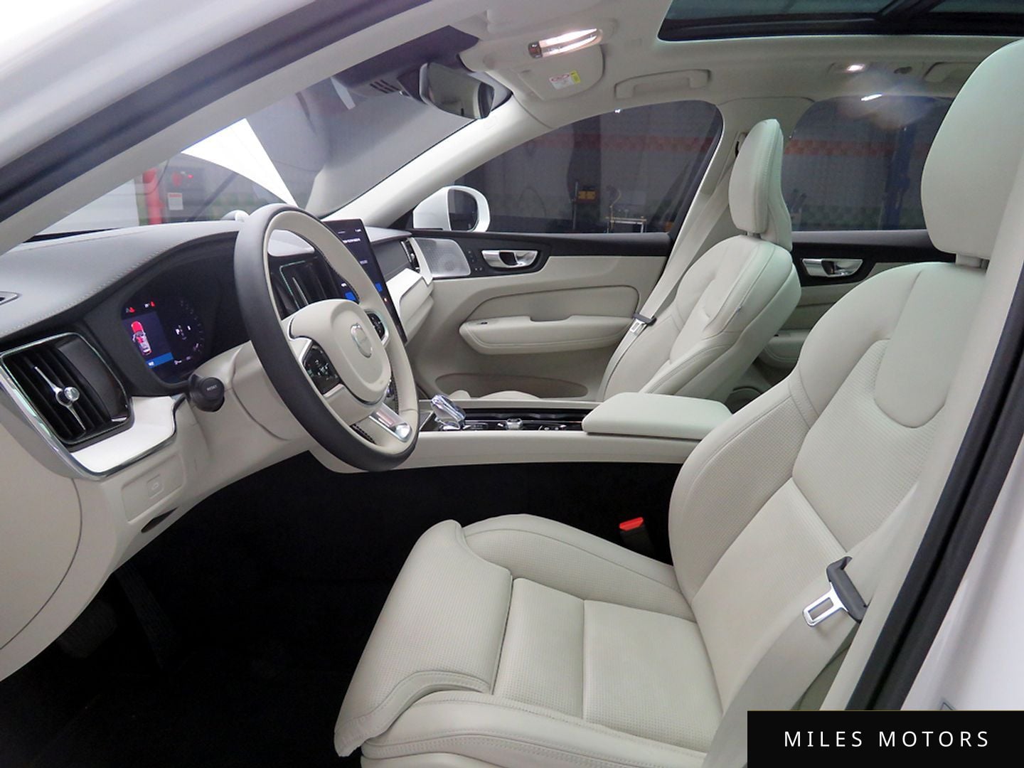 Volvo XC60 2026 — миниатюра 9