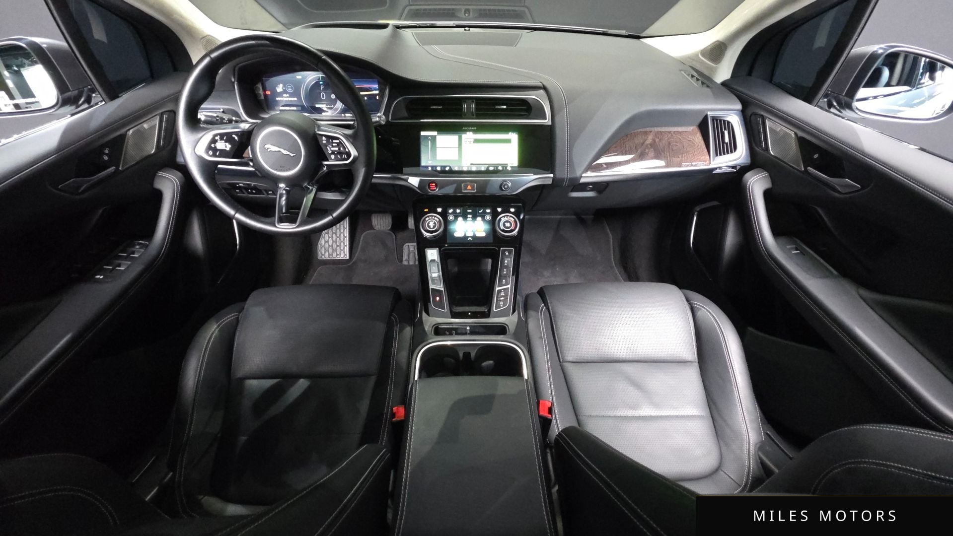Jaguar I-PACE 2019 — миниатюра 10
