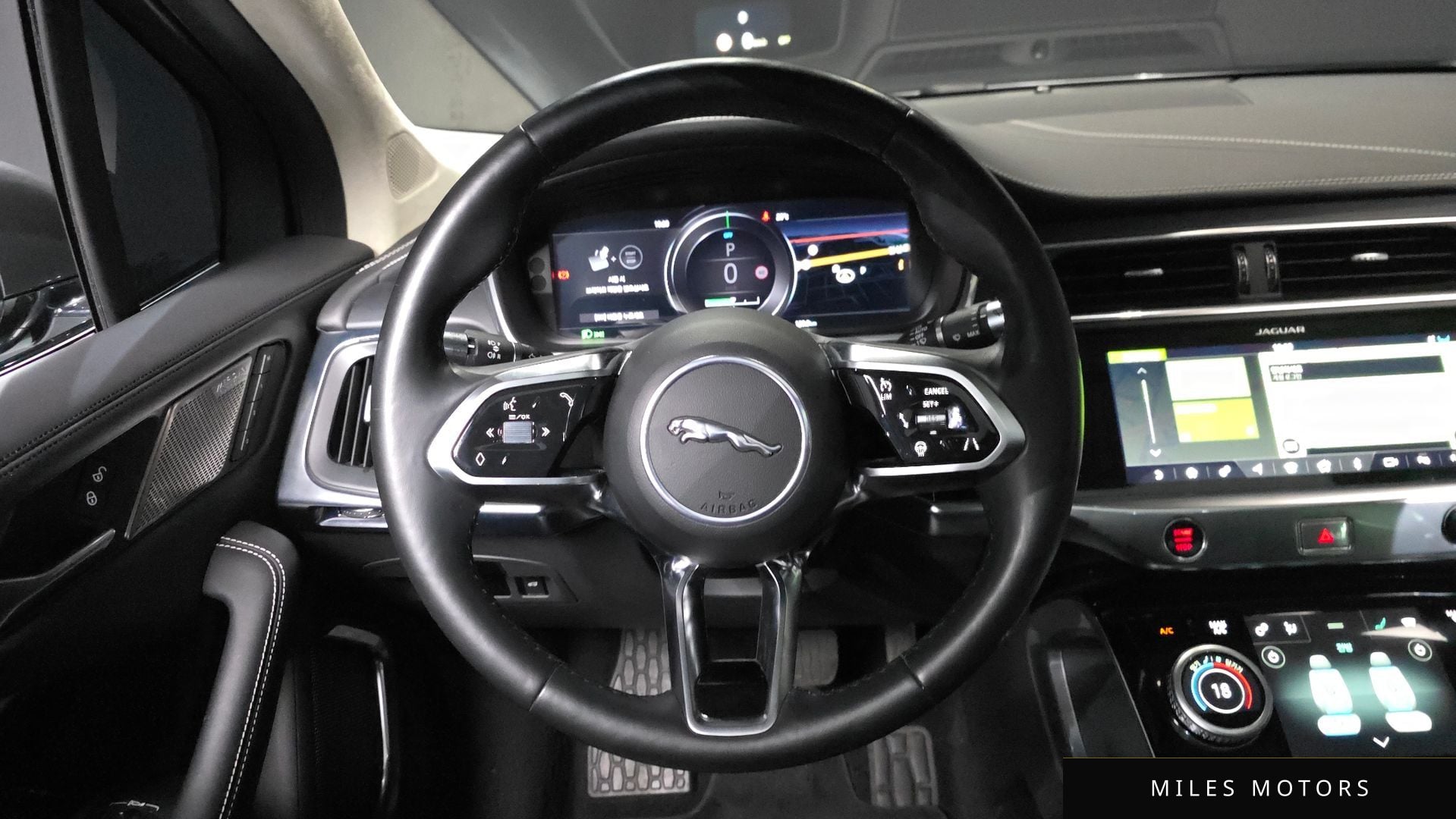 Jaguar I-PACE 2019 — миниатюра 19