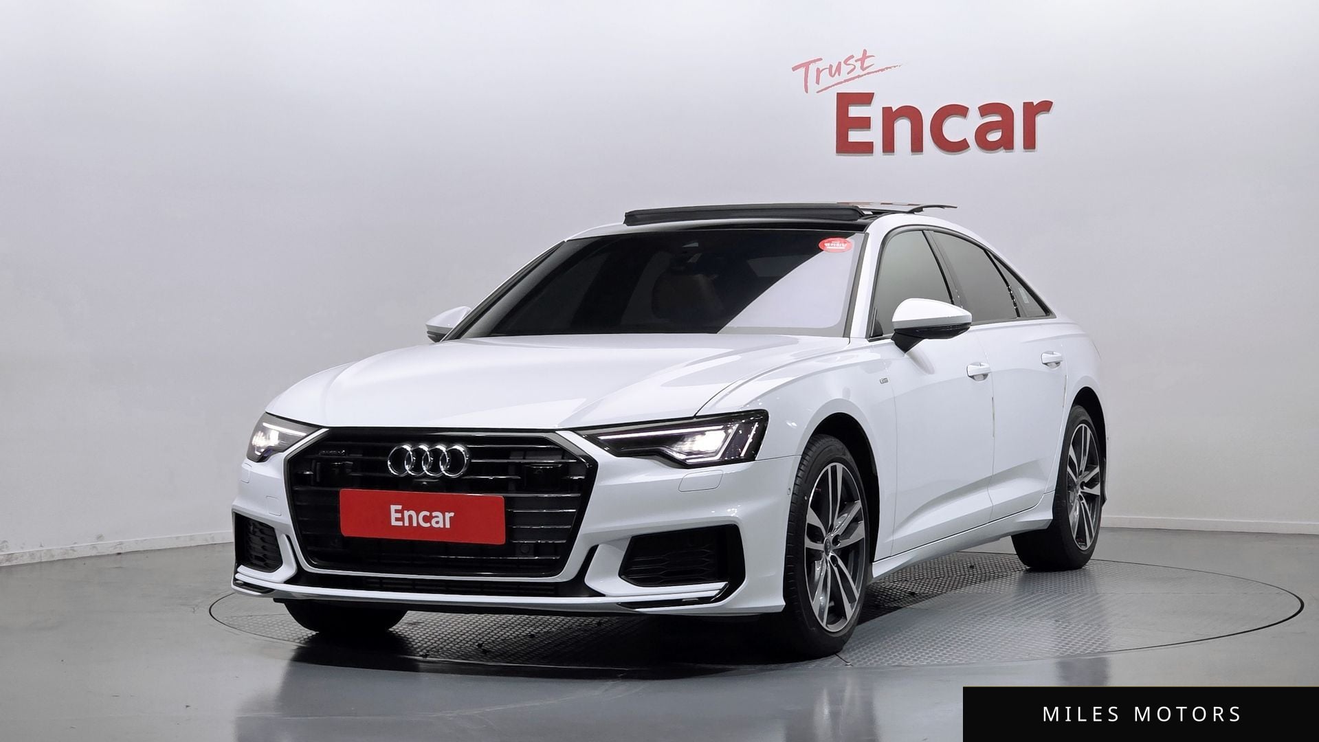 Audi A6 (C8) 2022 — фото 1 из 12