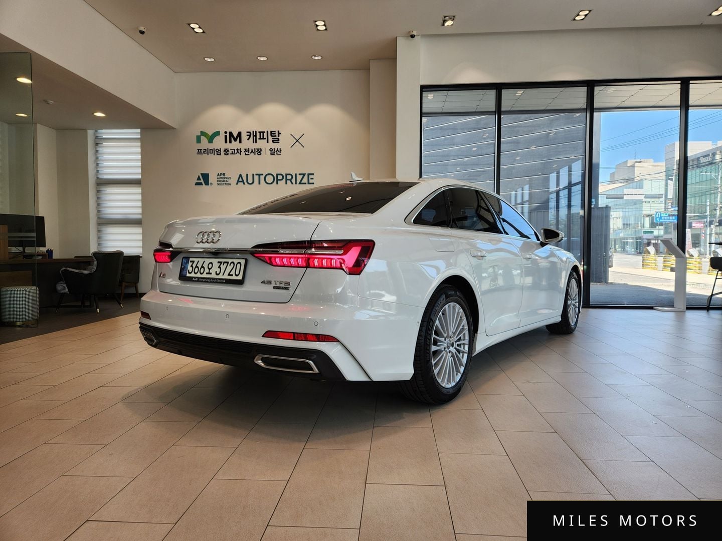 Audi A6 (C8) 2021 — миниатюра 2