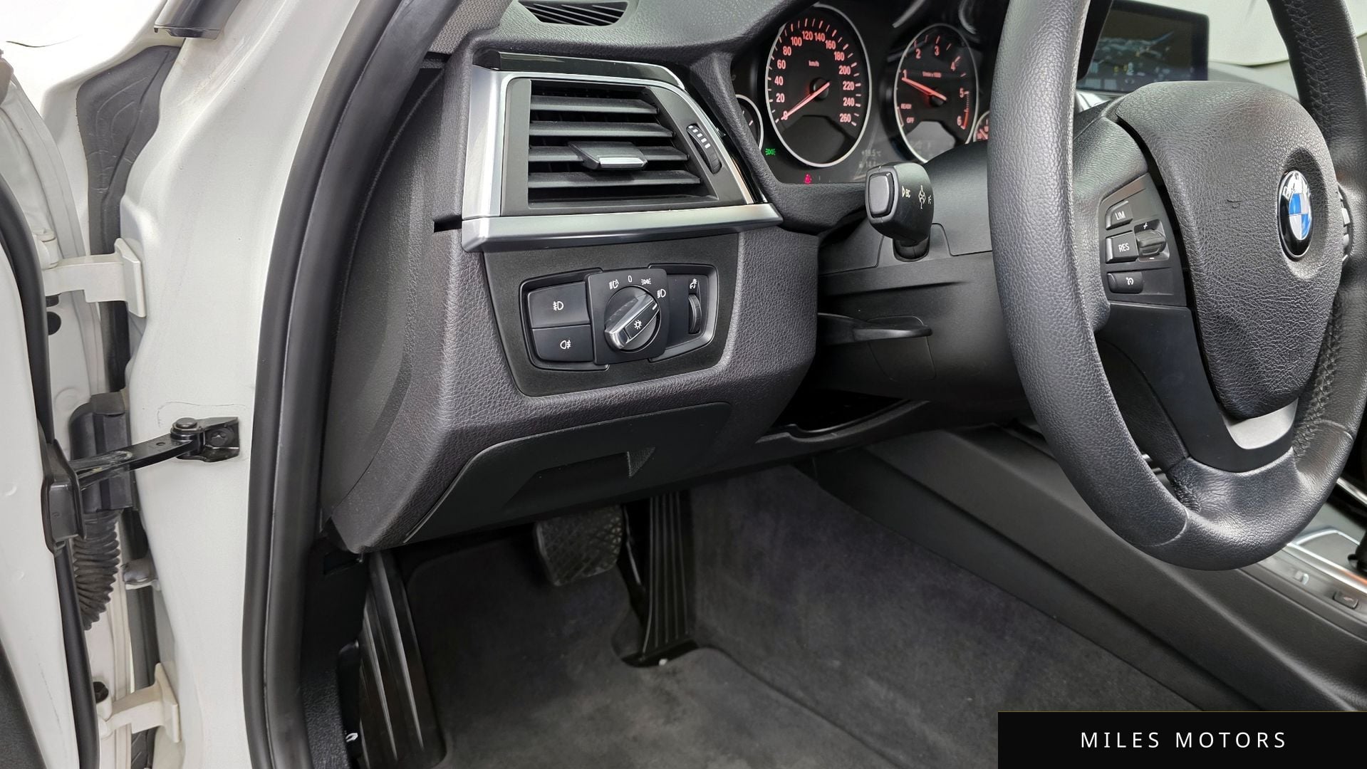 BMW 3 Series (F30) 2016 — миниатюра 16