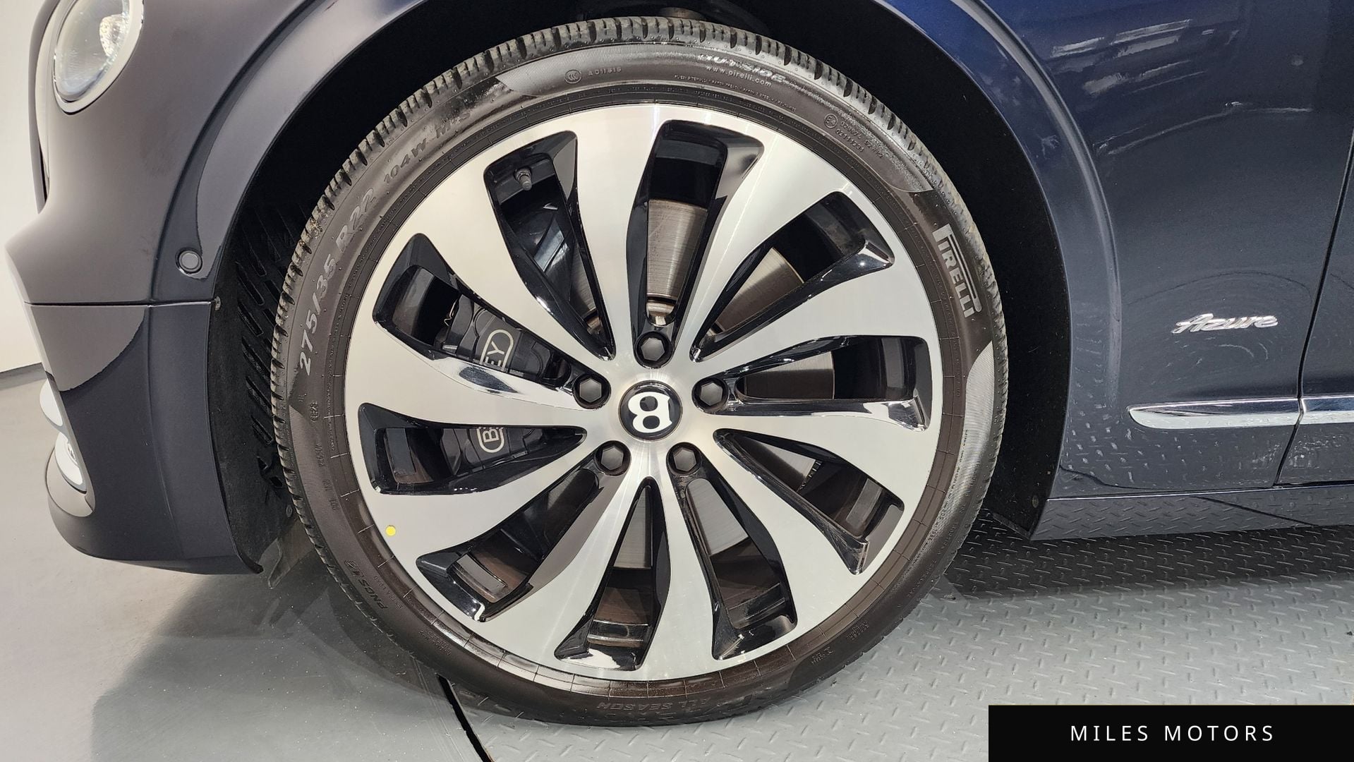 Bentley 플라잉스퍼 2023 — миниатюра 5