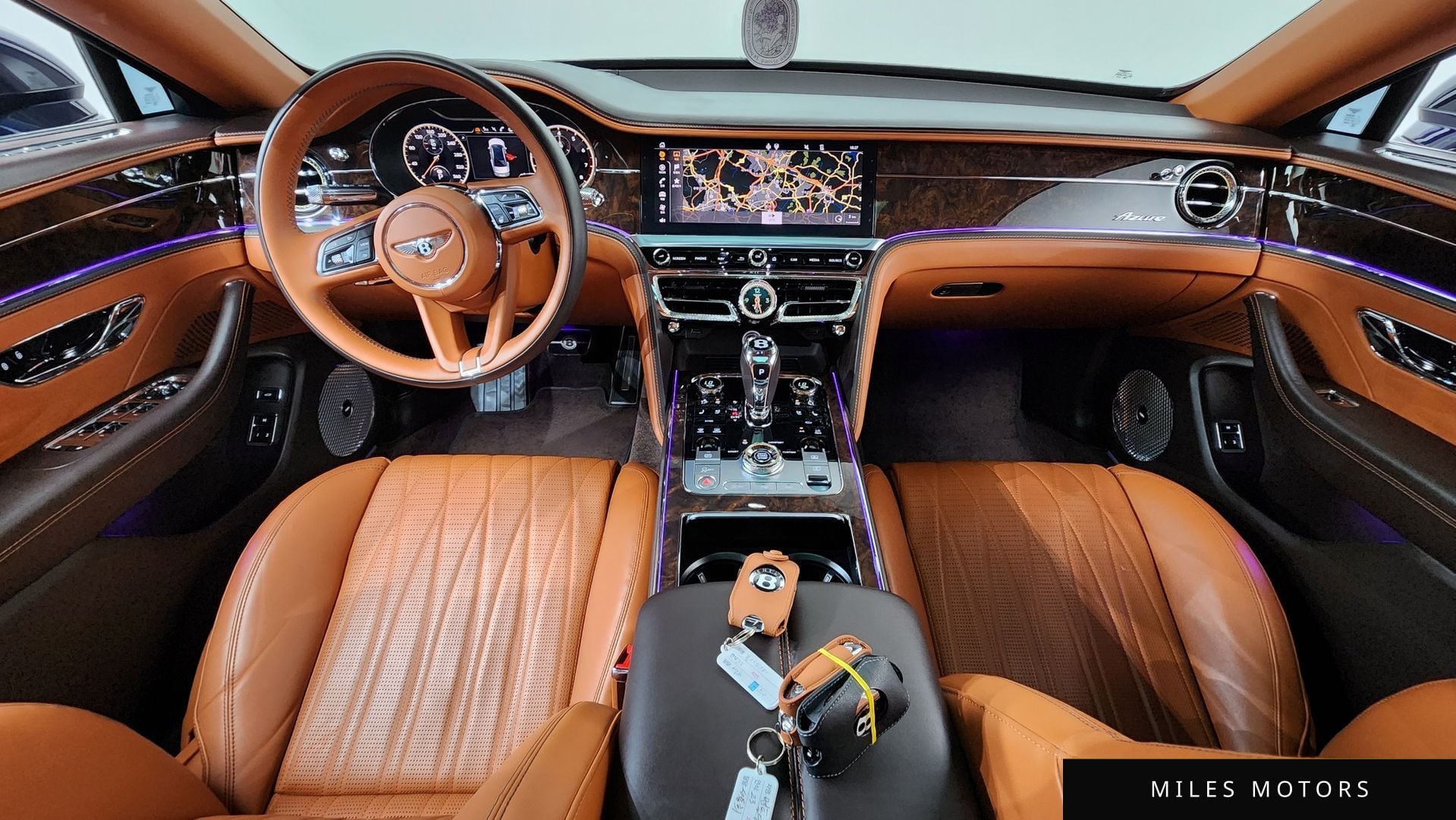 Bentley 플라잉스퍼 2023 — миниатюра 10