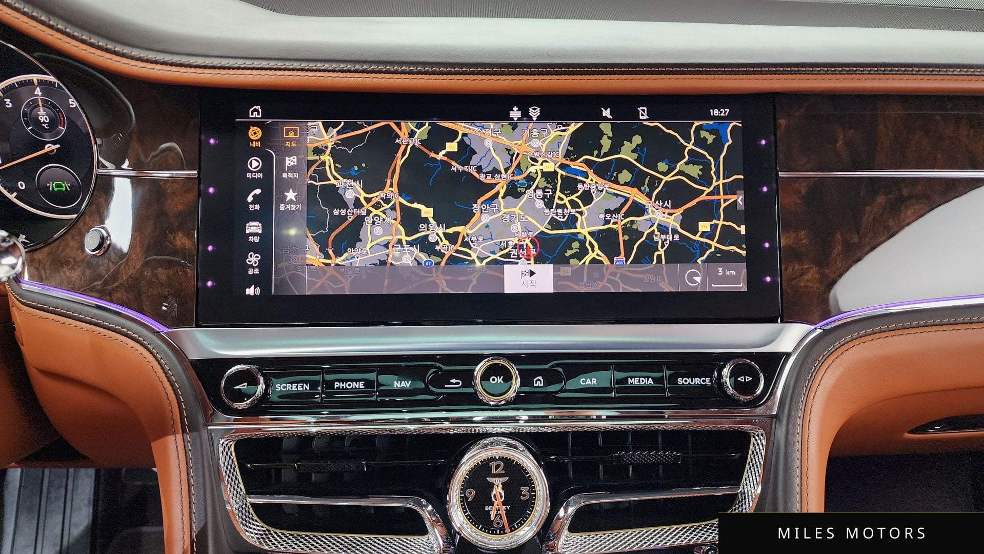 Bentley 플라잉스퍼 2023 — миниатюра 18