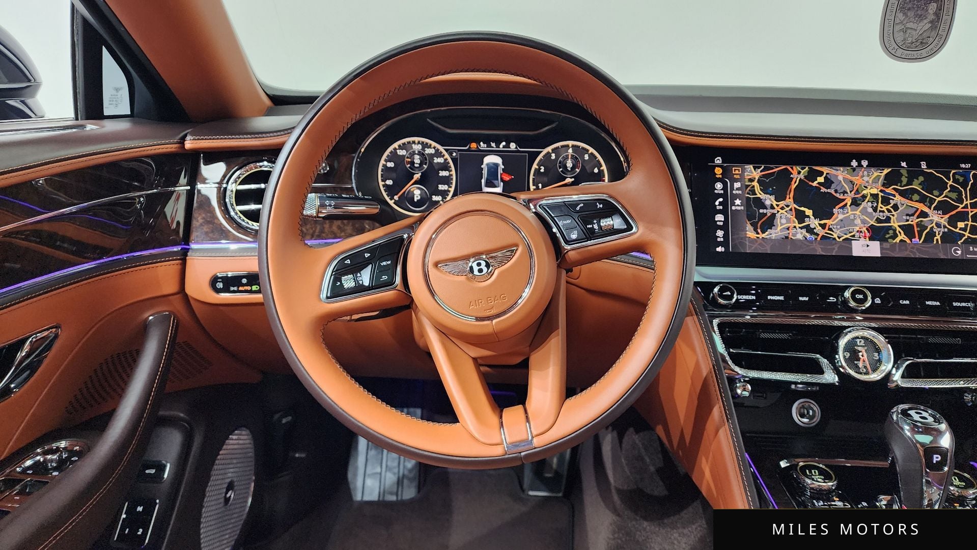Bentley 플라잉스퍼 2023 — миниатюра 19