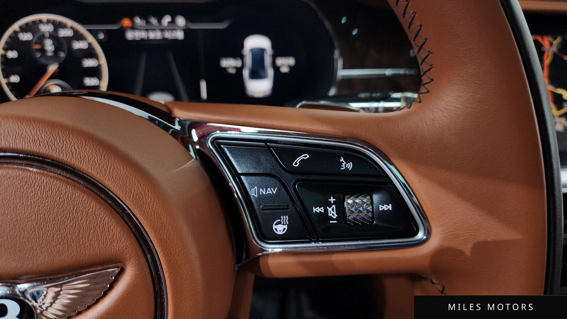 Bentley 플라잉스퍼 2023 — миниатюра 22