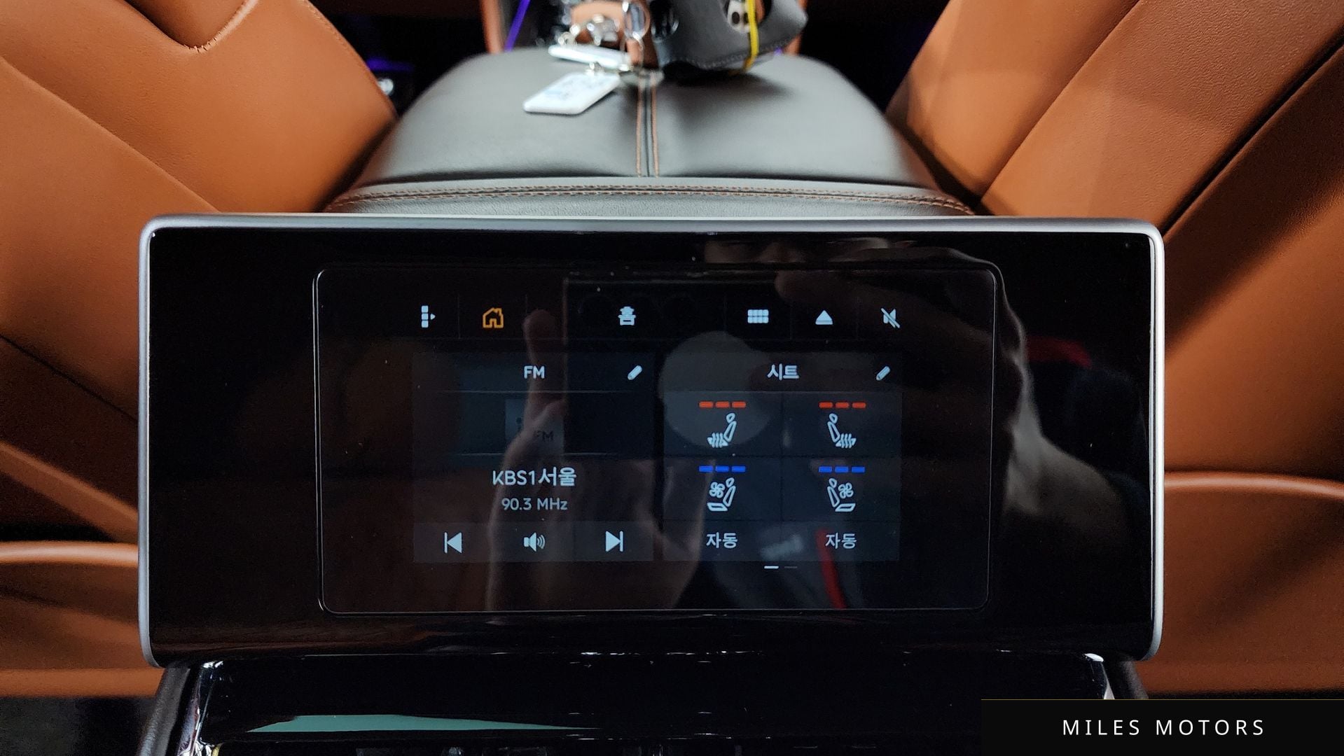 Bentley 플라잉스퍼 2023 — миниатюра 39