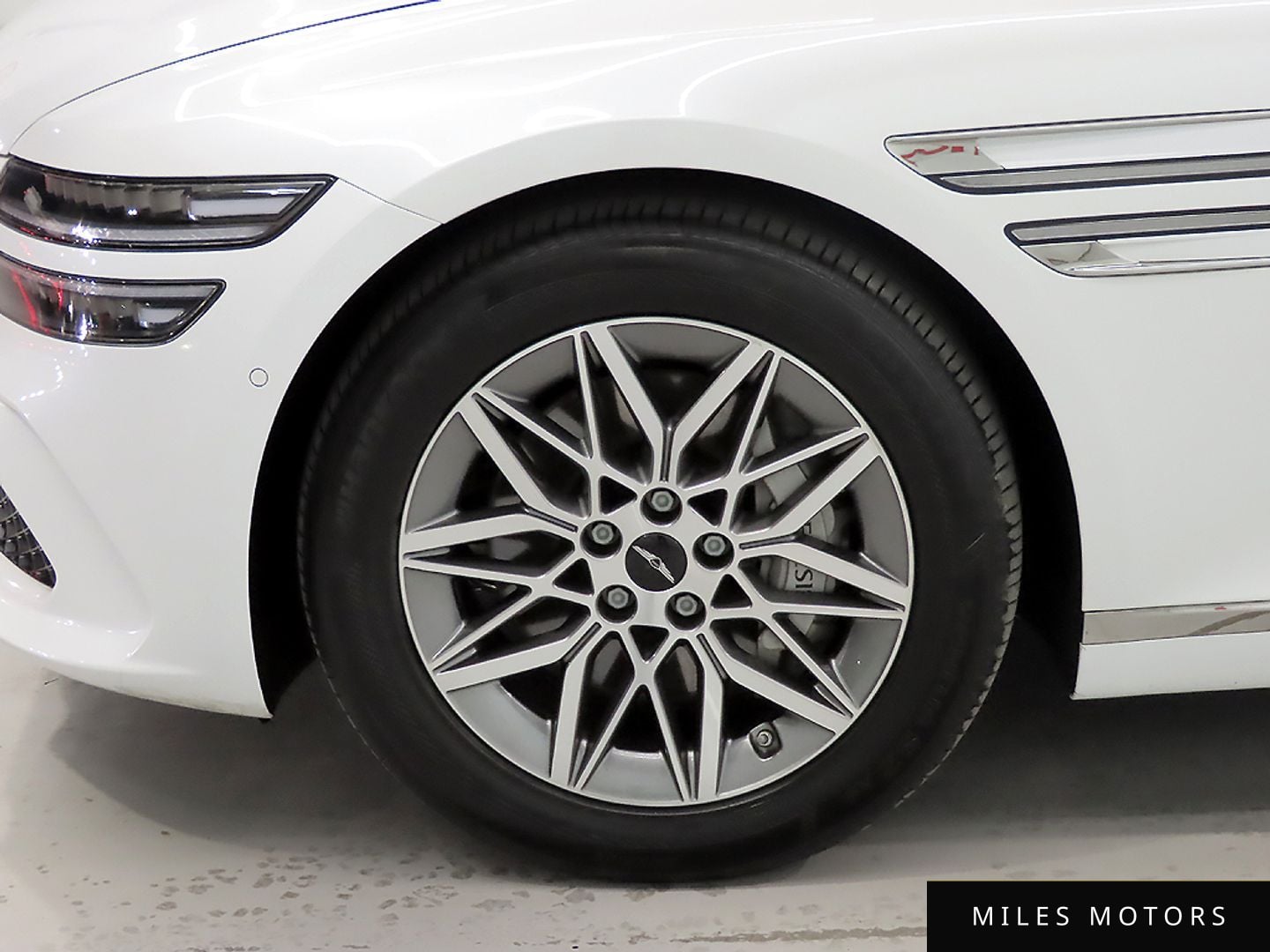 Genesis G80 (RG3) 2025 — миниатюра 5