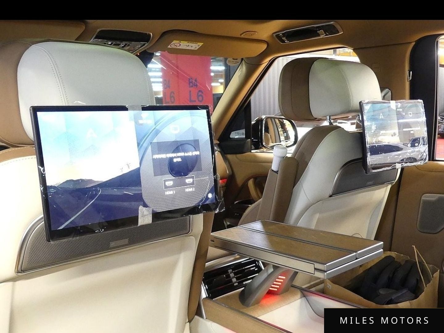 Land Rover Range Rover 2024 — миниатюра 12