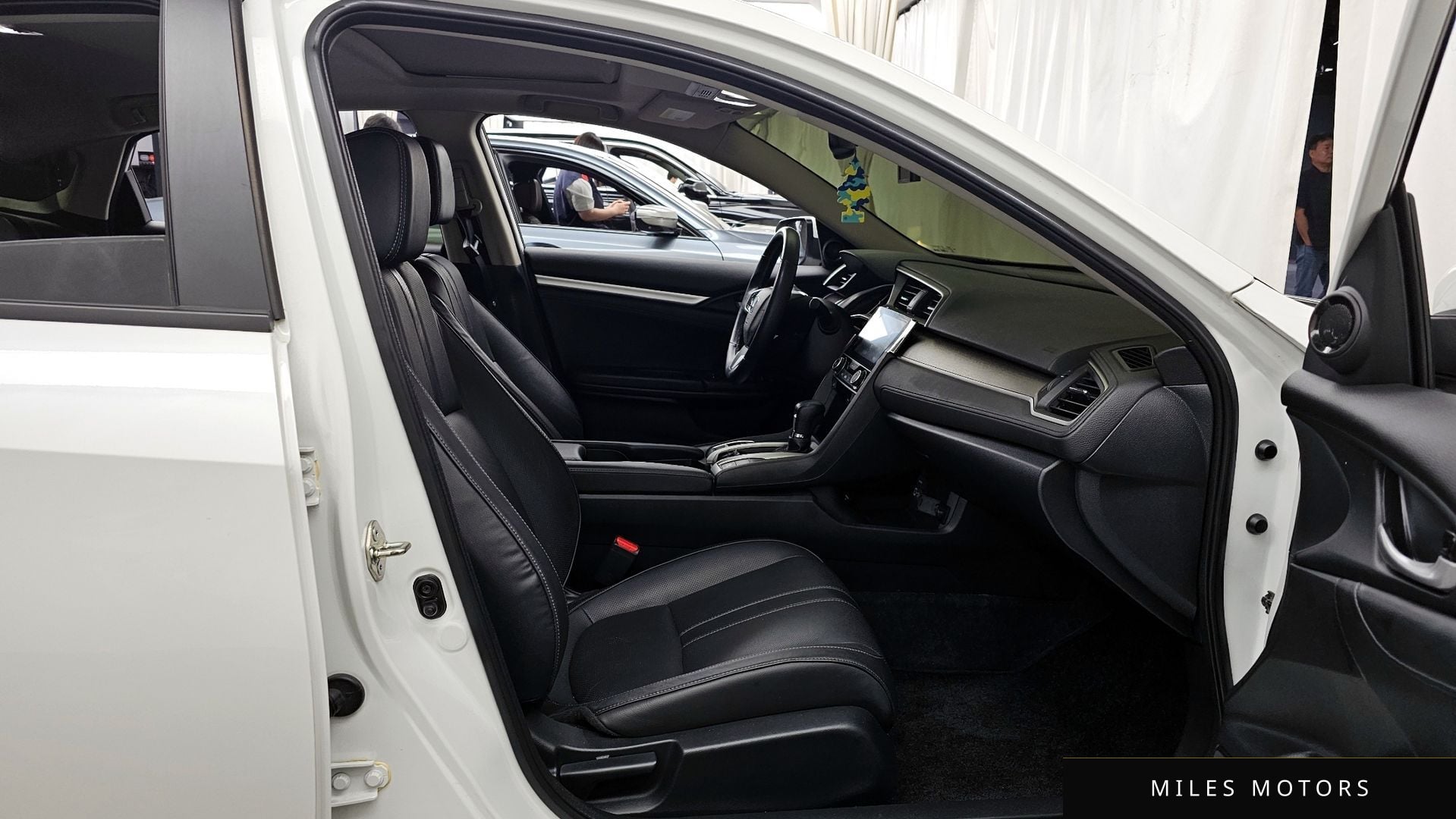 Honda Civic 2017 — миниатюра 17