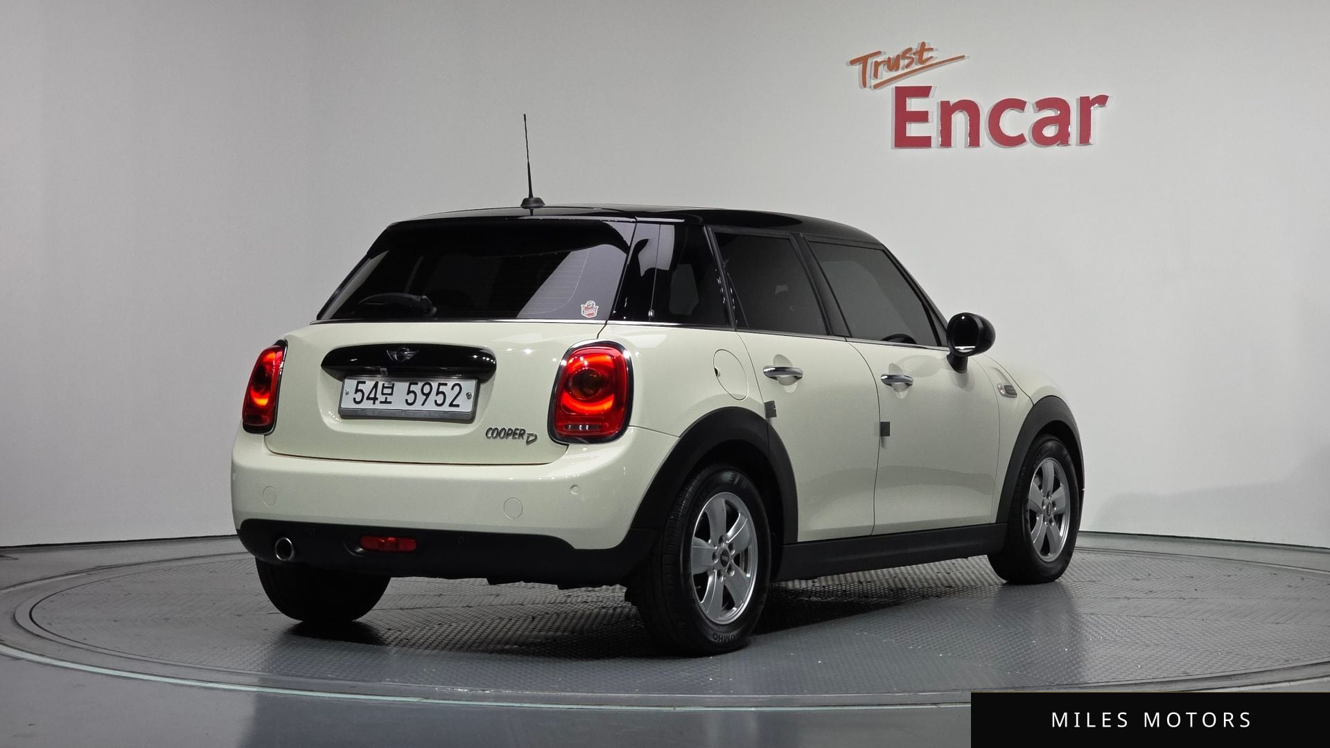 MINI Cooper D 2016 — миниатюра 2