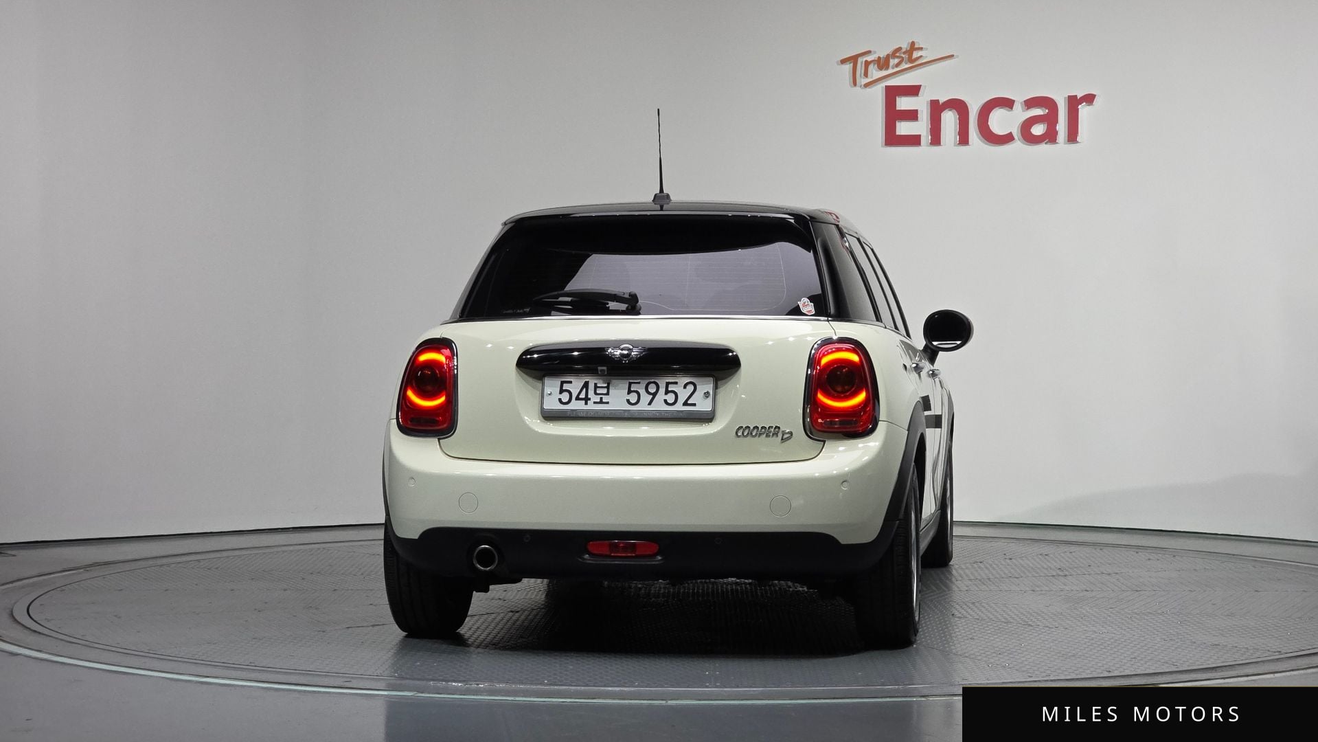 MINI Cooper D 2016 — миниатюра 4
