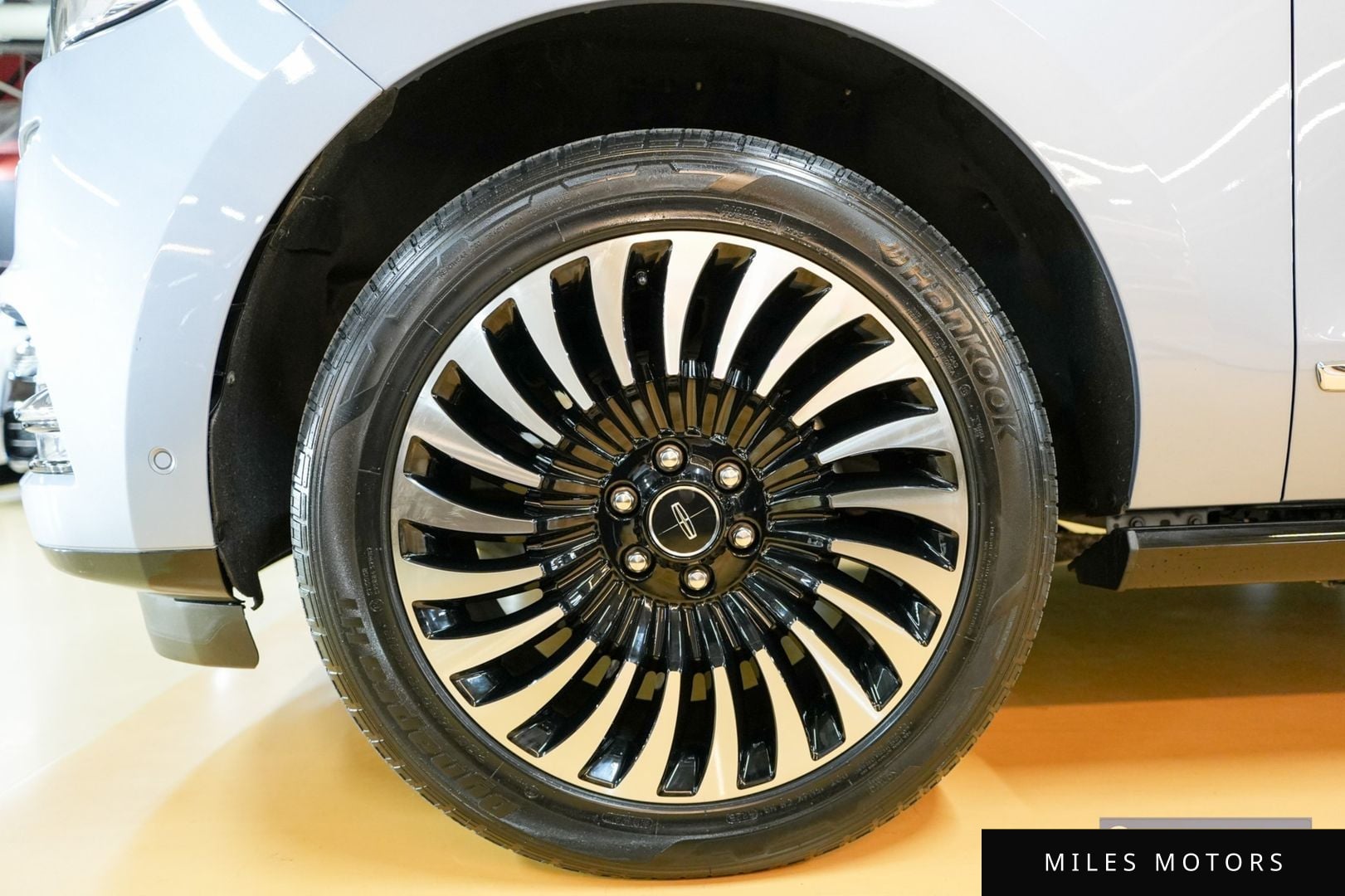 Lincoln Navigator 2020 — миниатюра 5