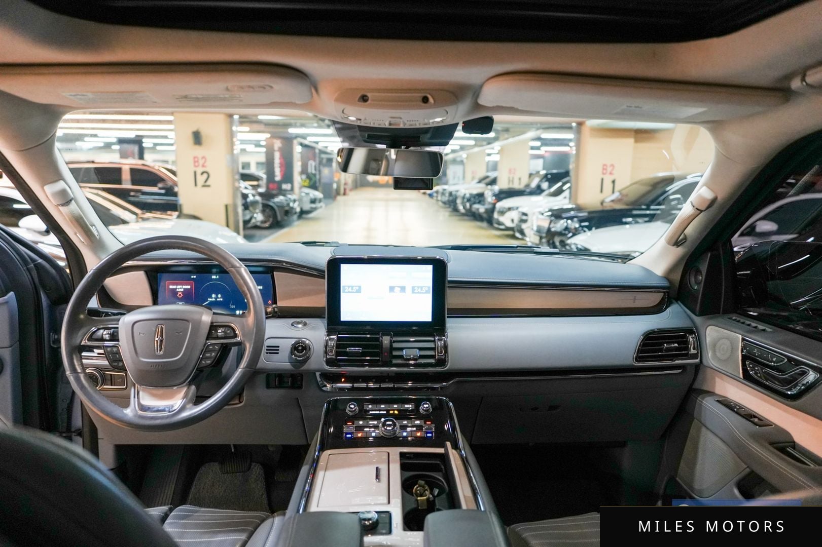 Lincoln Navigator 2020 — миниатюра 7