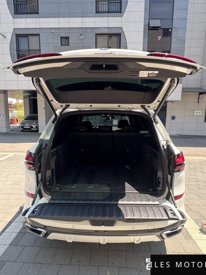 BMW X5 (G05) 2025 — миниатюра 12