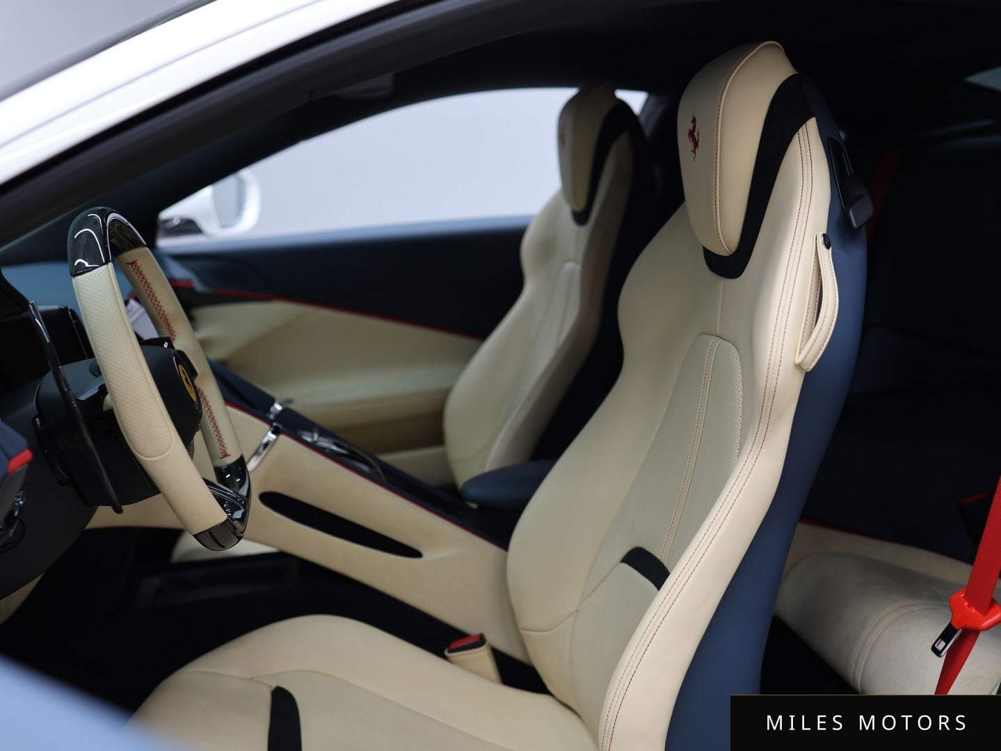 Ferrari 로마 2023 — миниатюра 10